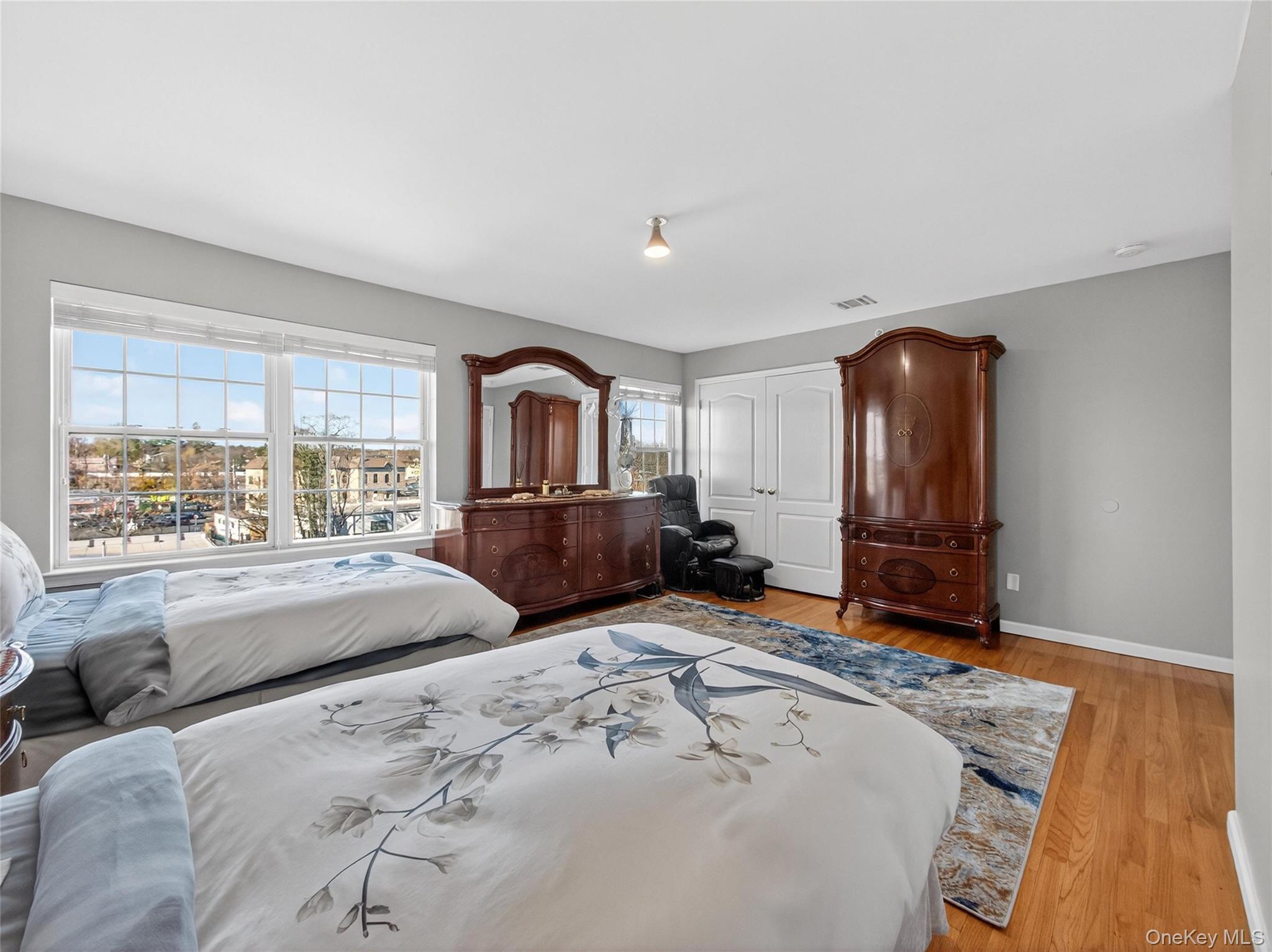 1310 Parkview Drive Property Photo 18