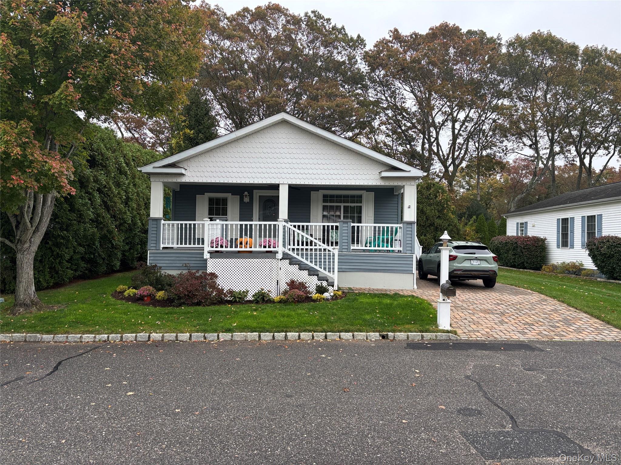 1661 Old Country Road 506 Property Photo 1