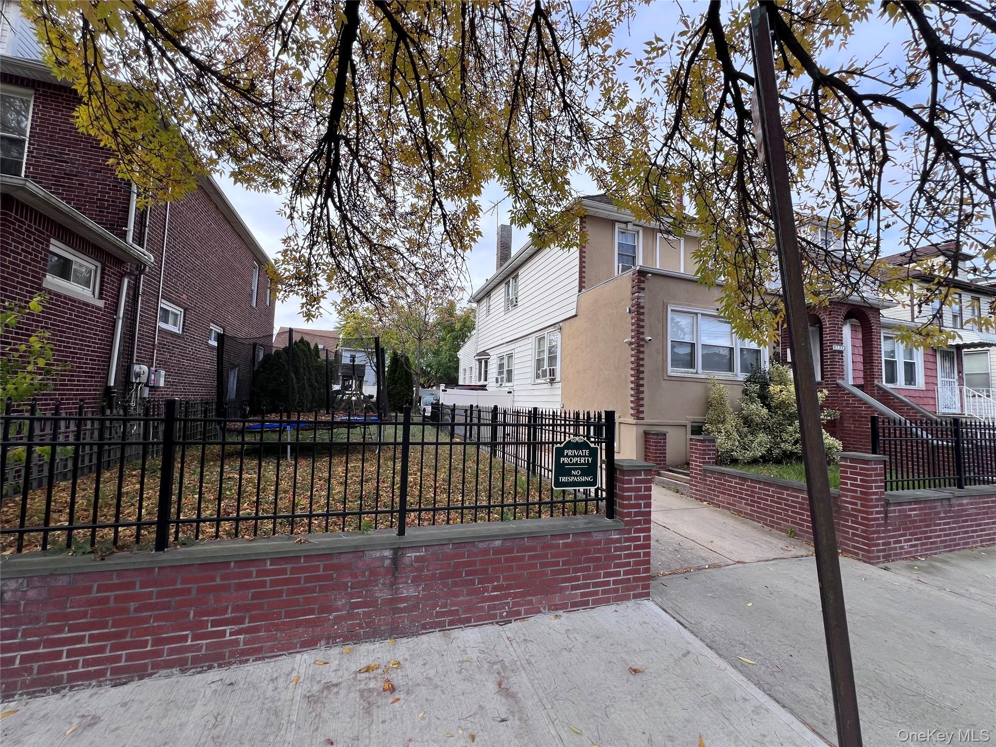 1831 Paulding Avenue Property Photo 18