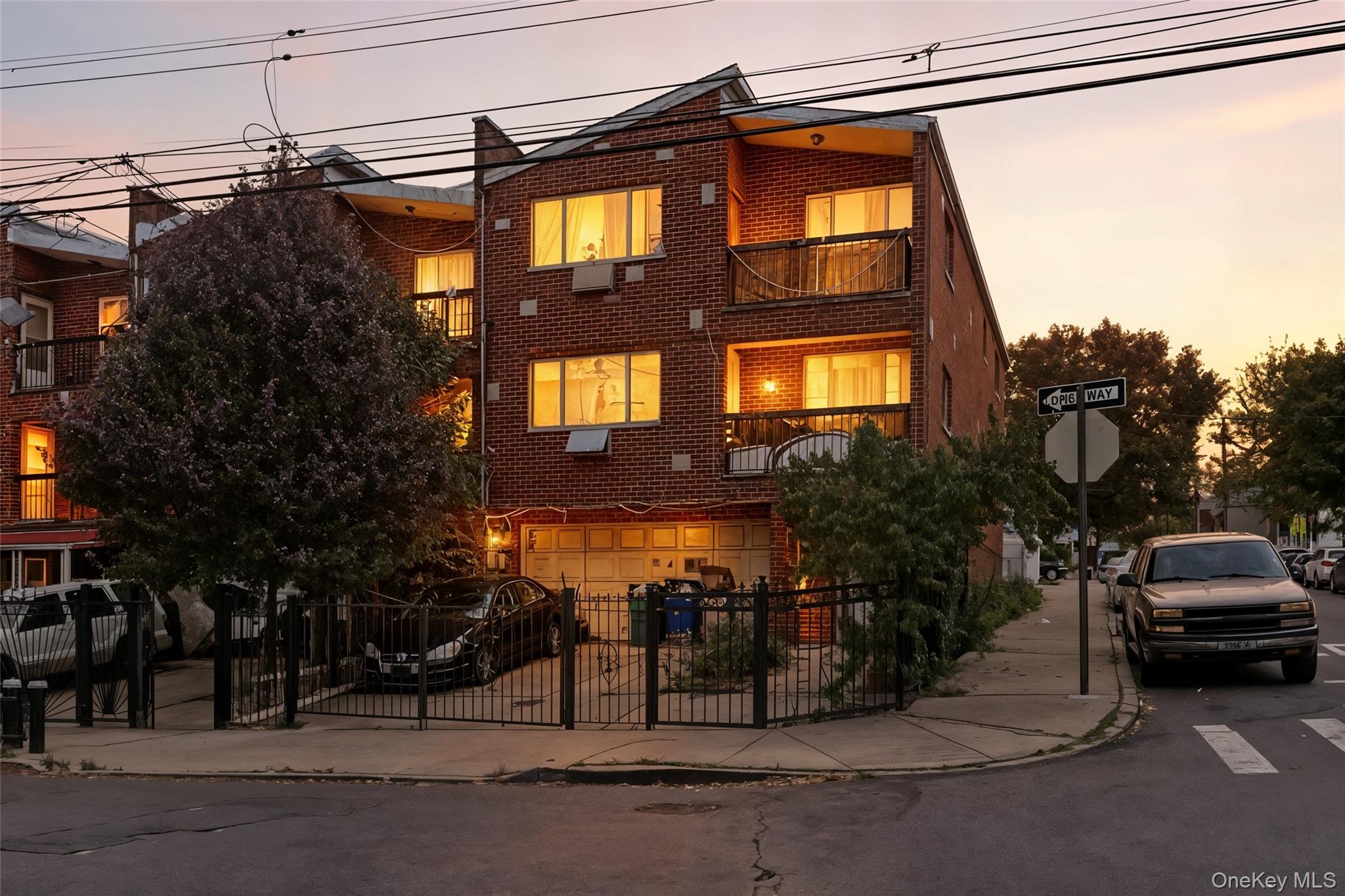 4600 Bronx Boulevard Property Photo 1