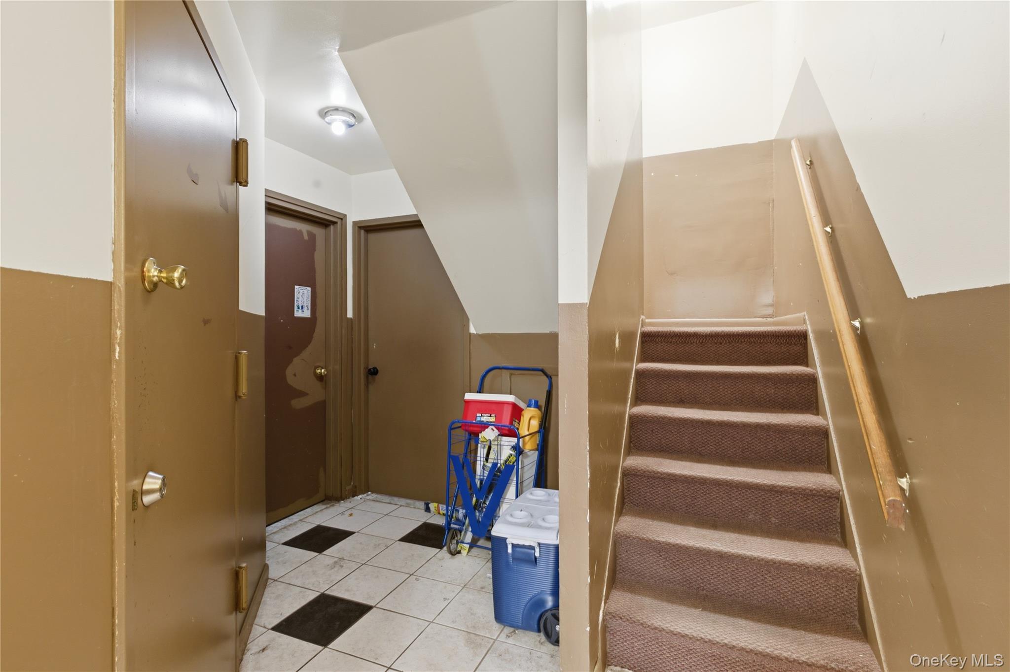 4600 Bronx Boulevard Property Photo 6