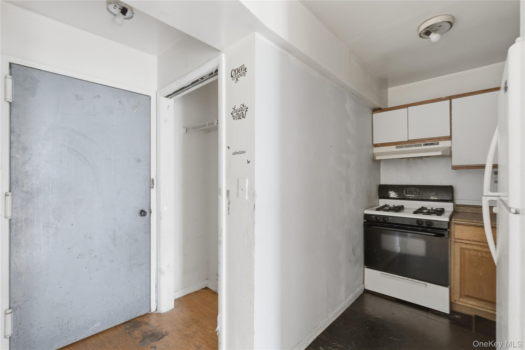 4600 Bronx Boulevard Property Photo 11