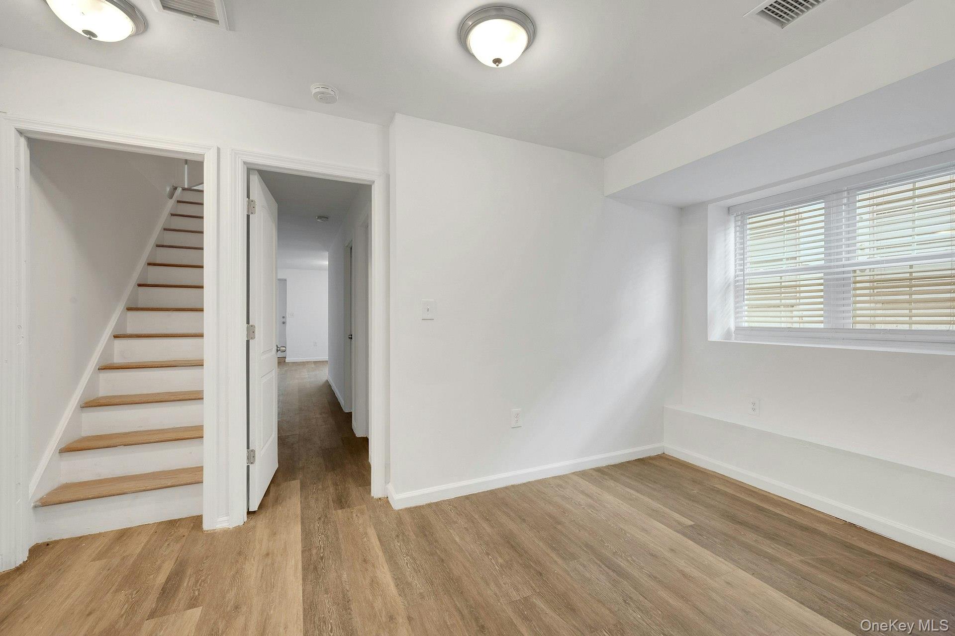 820 Hollywood Avenue Property Photo 29