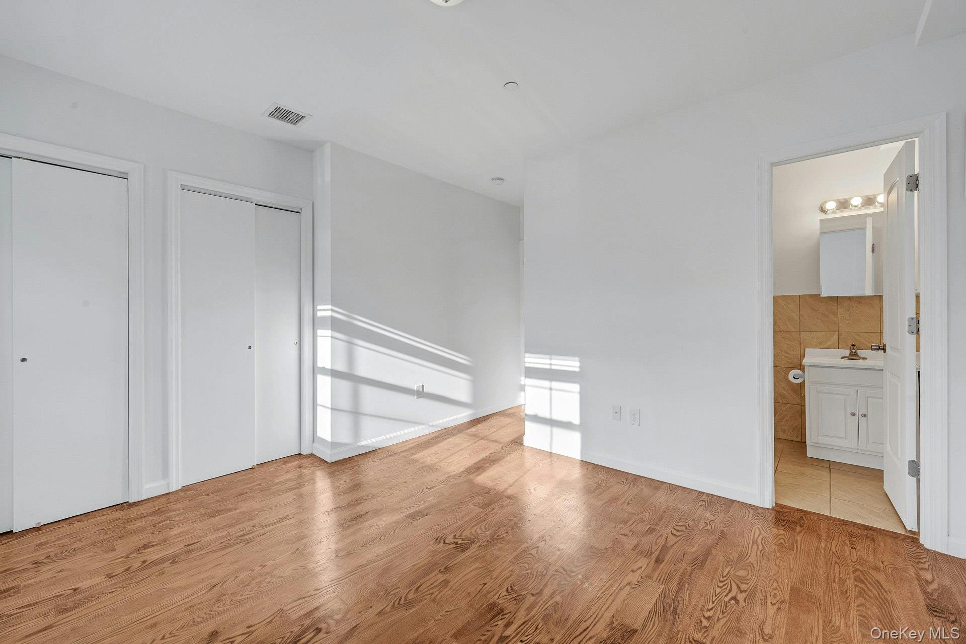 822 Hollywood Avenue Property Photo 16
