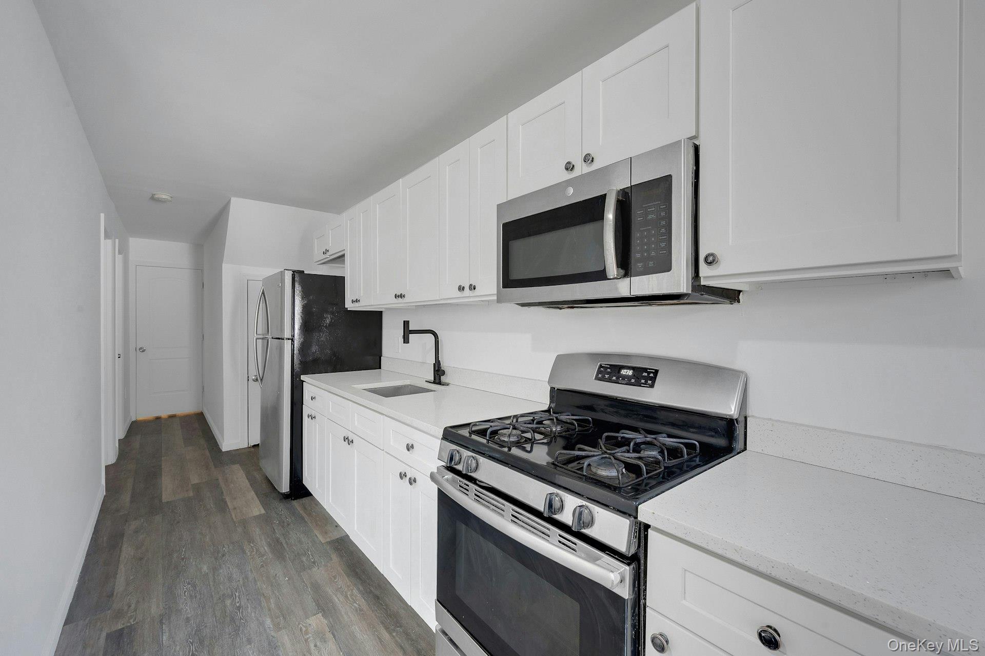 822 Hollywood Avenue Property Photo 35
