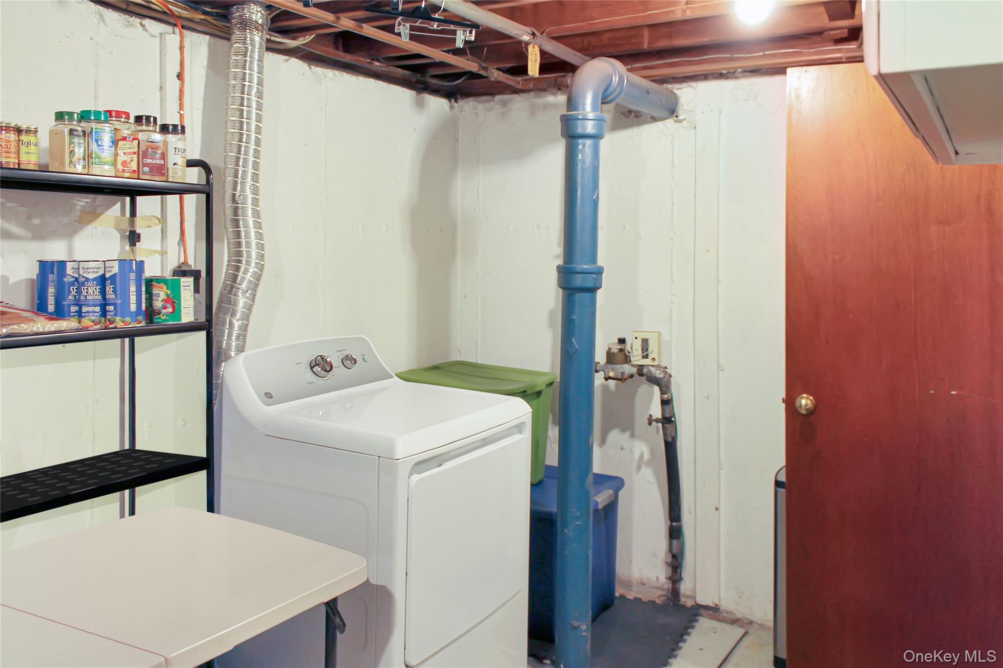 234 Nassau Boulevard Property Photo 11