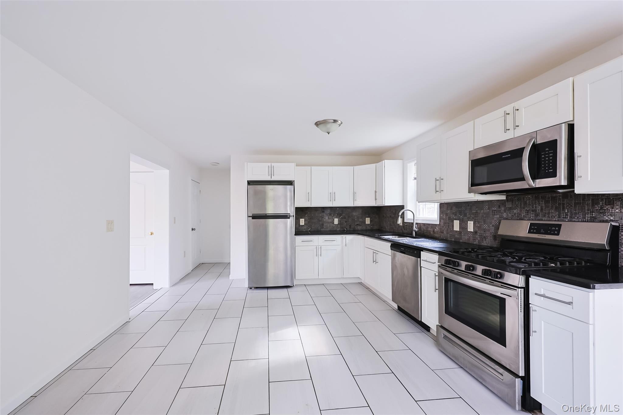 147 Orchard Street Property Photo 7