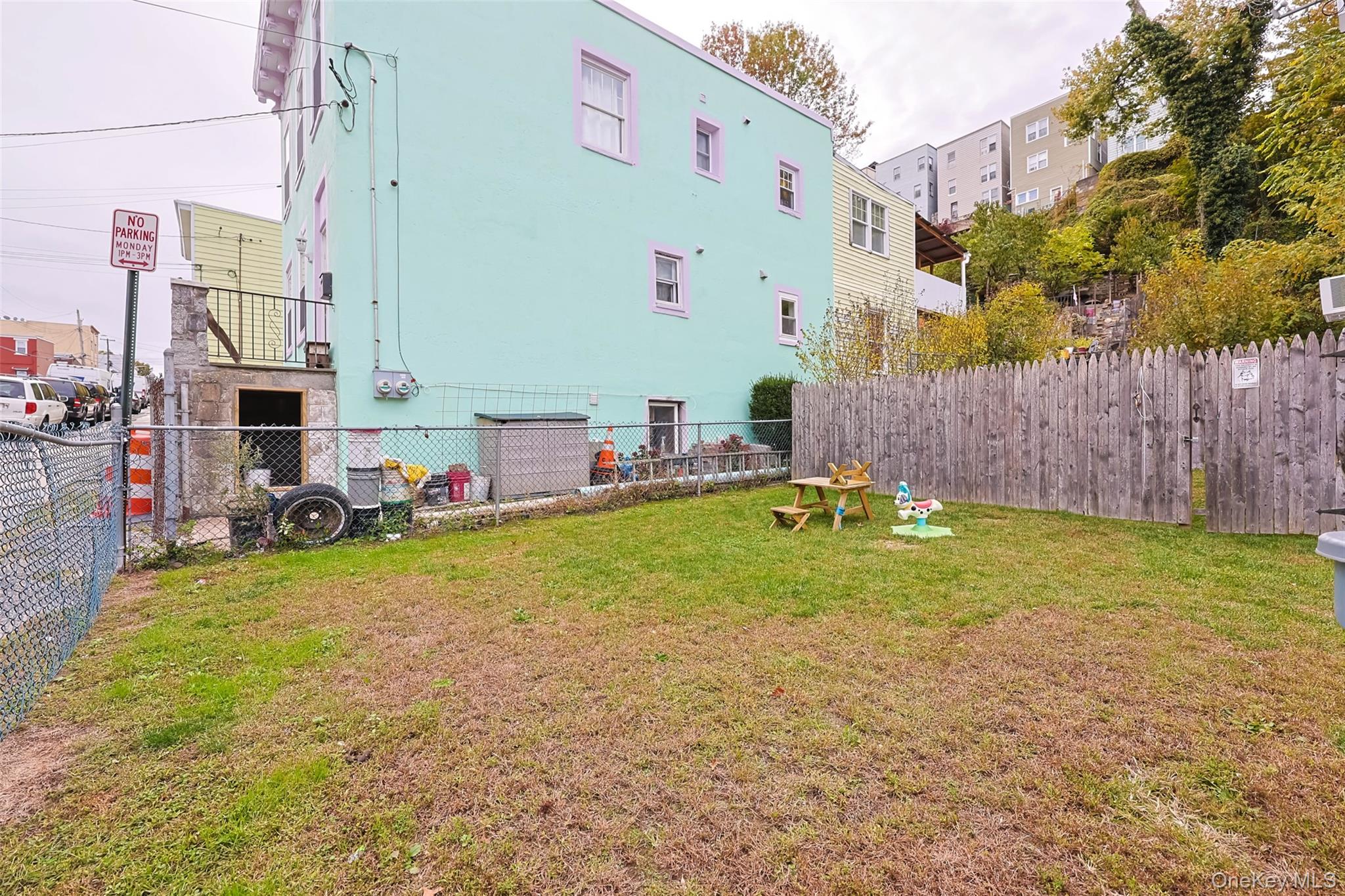 147 Orchard Street Property Photo 25