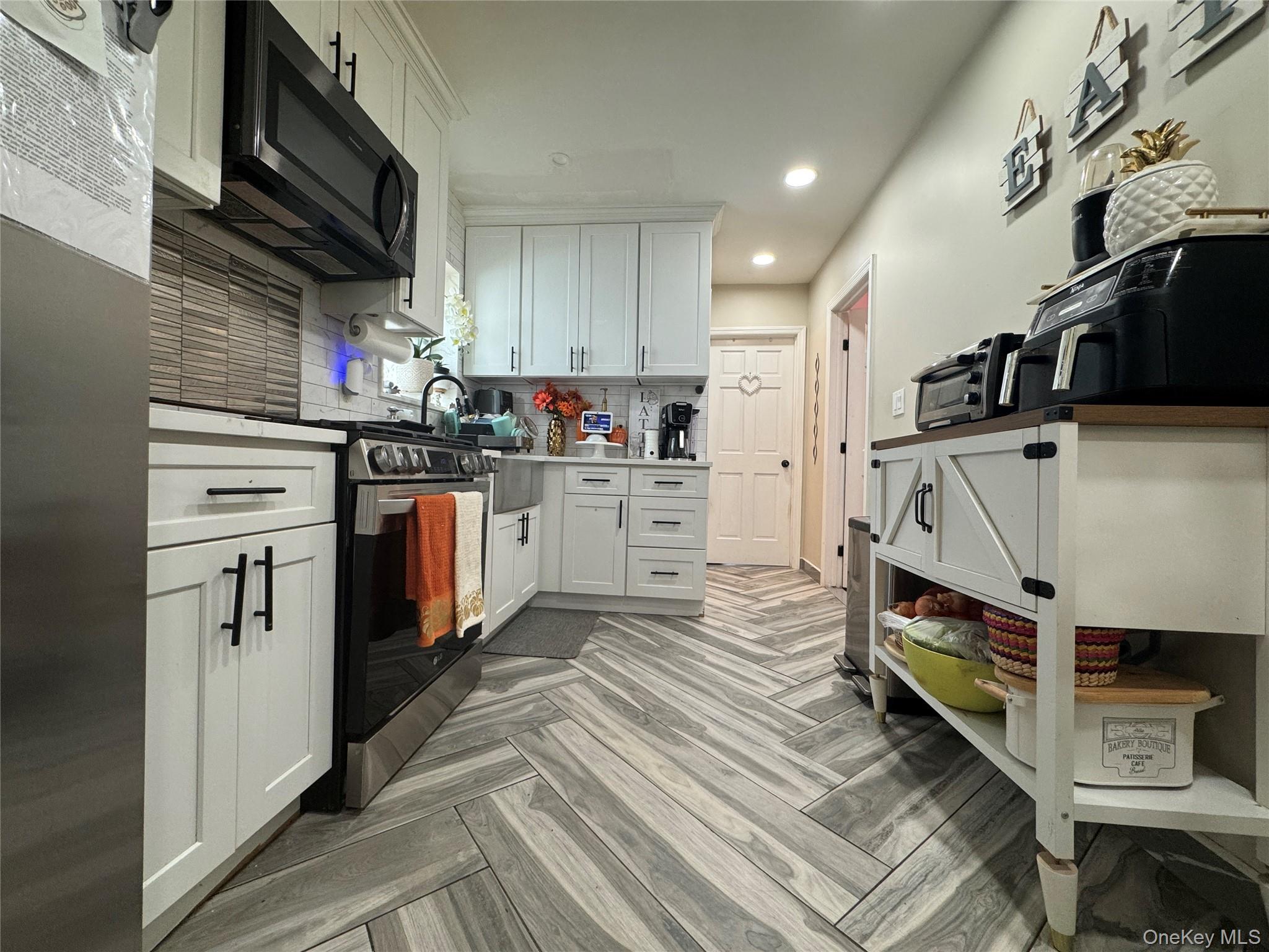 115-33 158th Street Property Photo 6