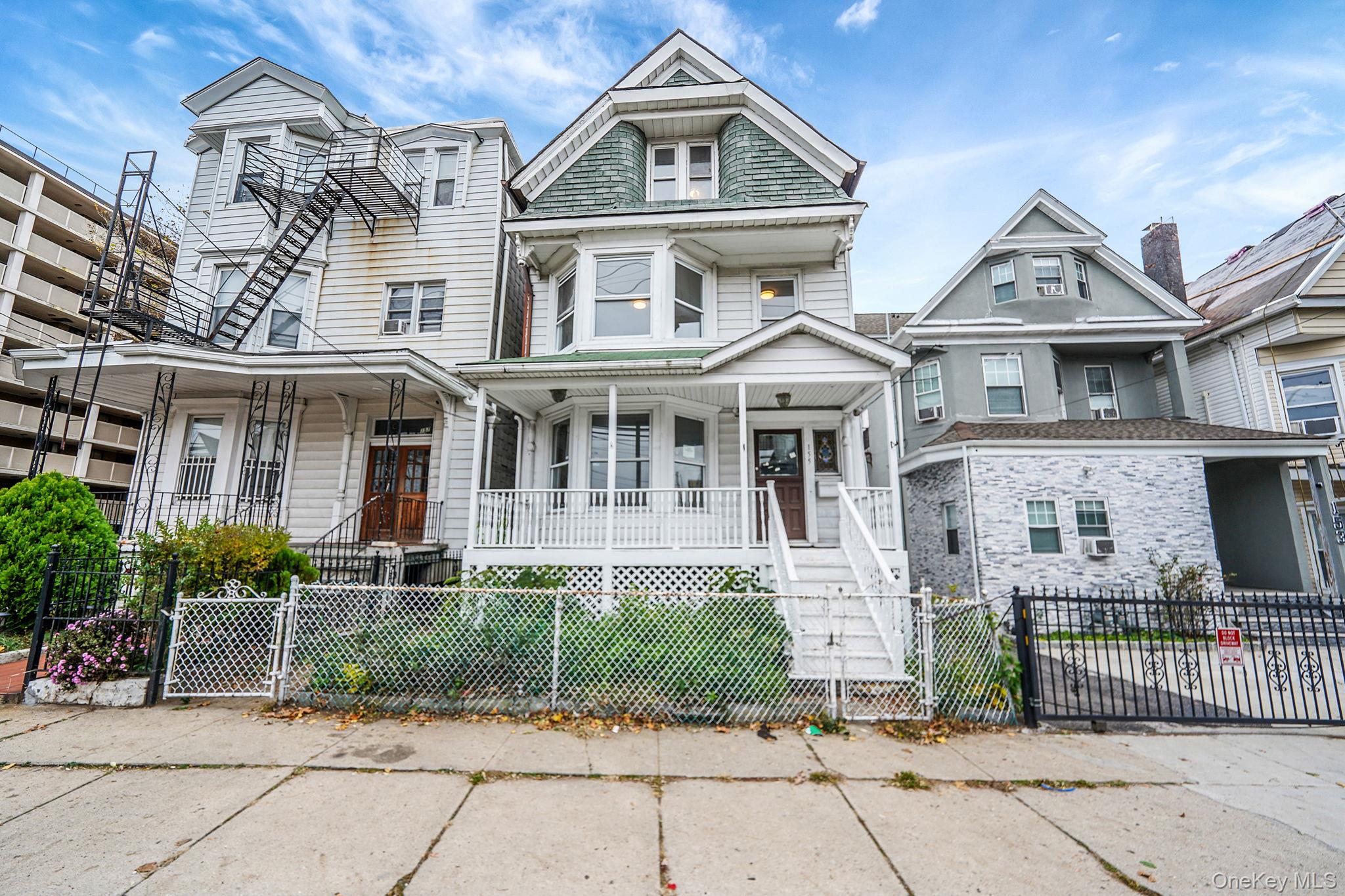155 Hawthorne Avenue Property Photo 1