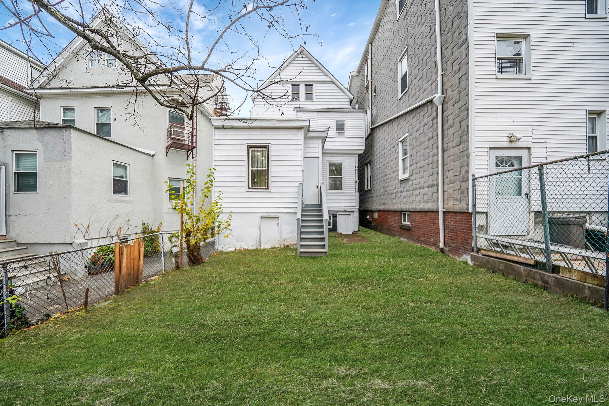155 Hawthorne Avenue Property Photo 36