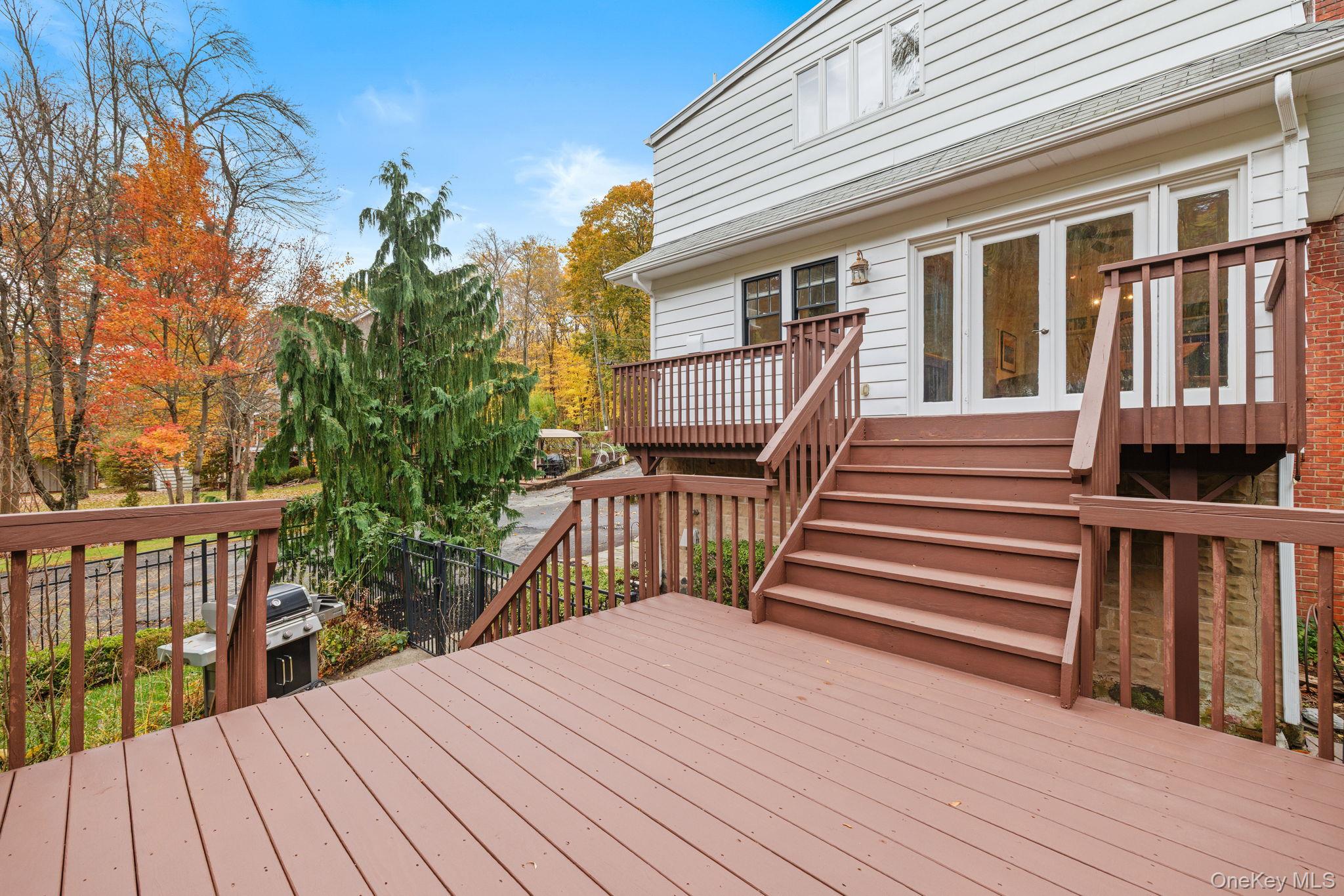 210 Ferdon Avenue Property Photo 4