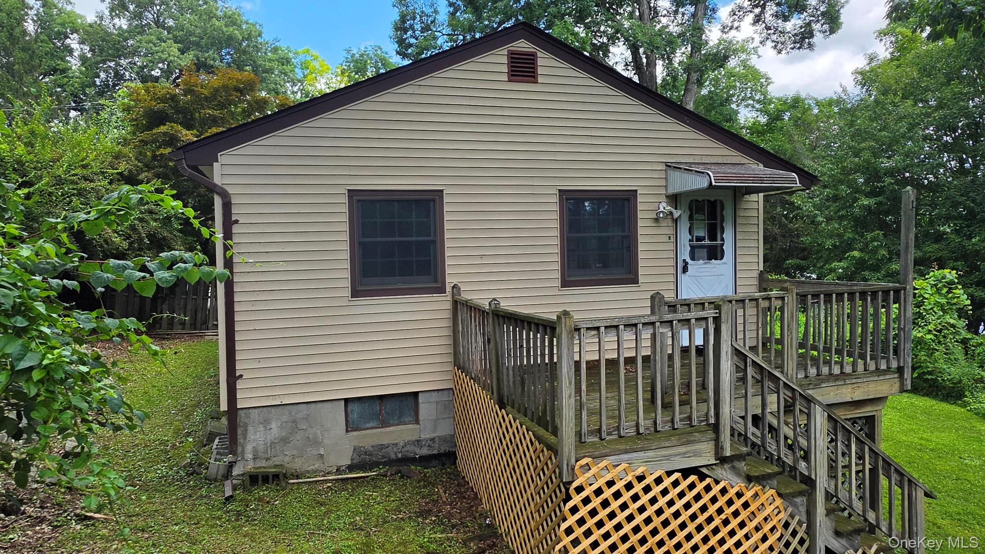 5 Birch Drive Property Photo 2