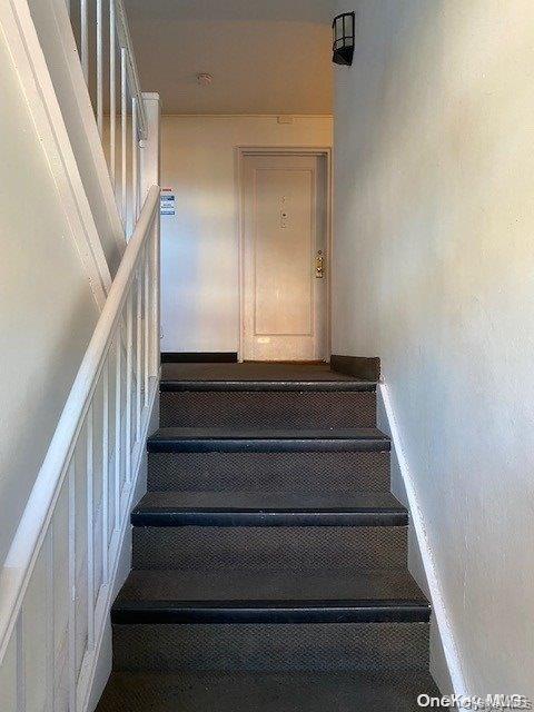 80 Gibson Blvd. 1c Property Photo 2