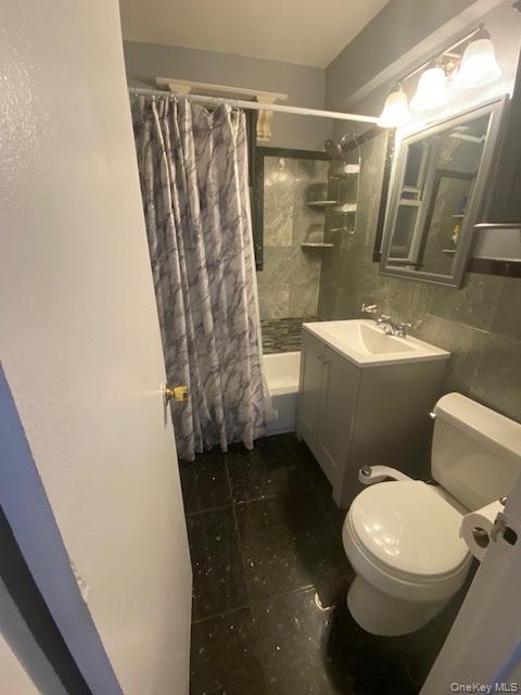 80 Gibson Blvd. 1c Property Photo 17