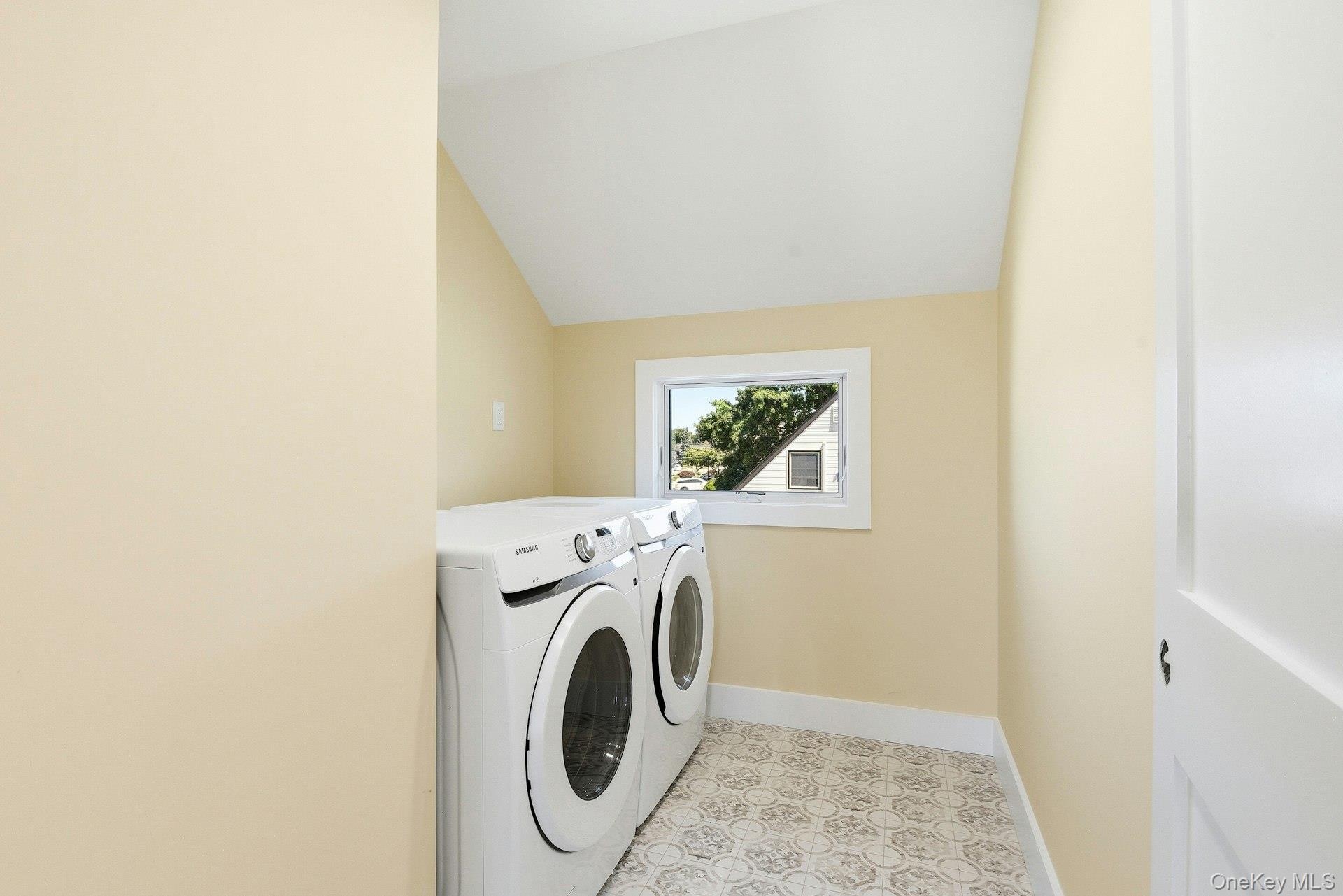 37 Star Lane Property Photo 35