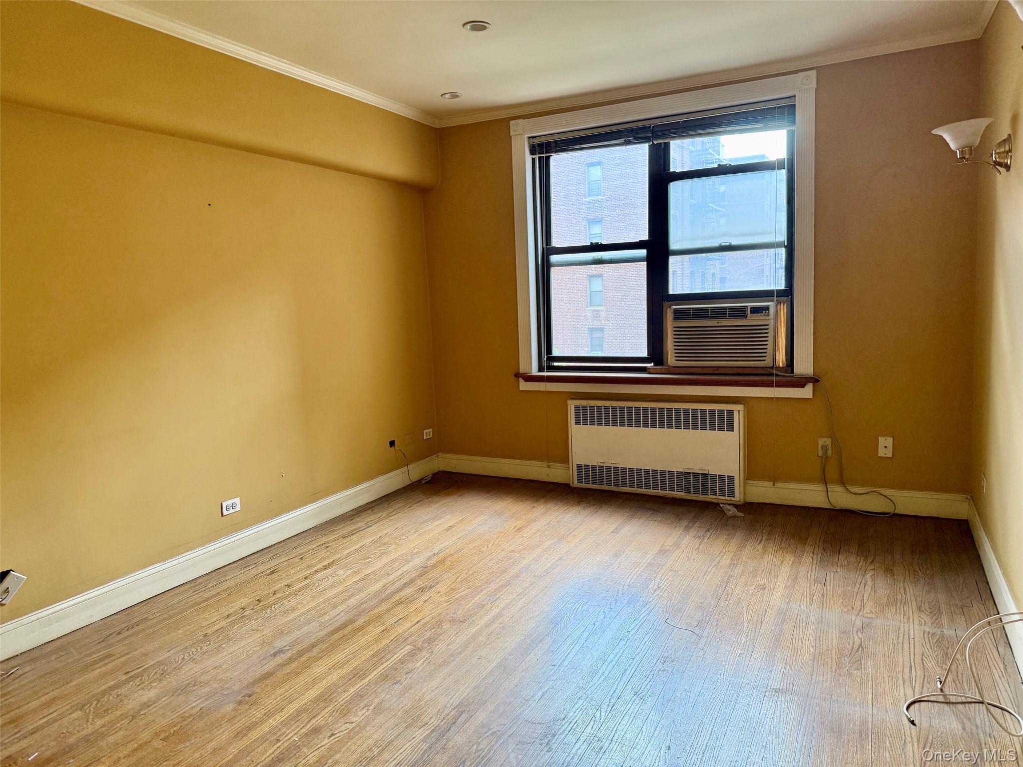 11250 Northern Boulevard 3b Property Photo 2