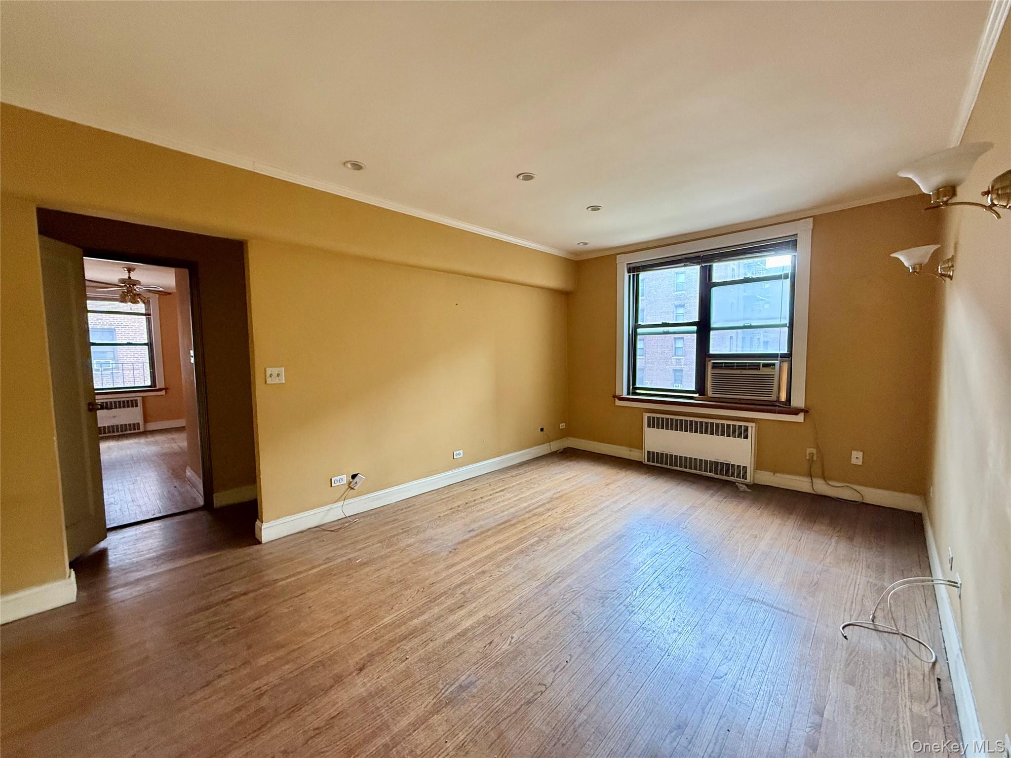 11250 Northern Boulevard 3b Property Photo 3