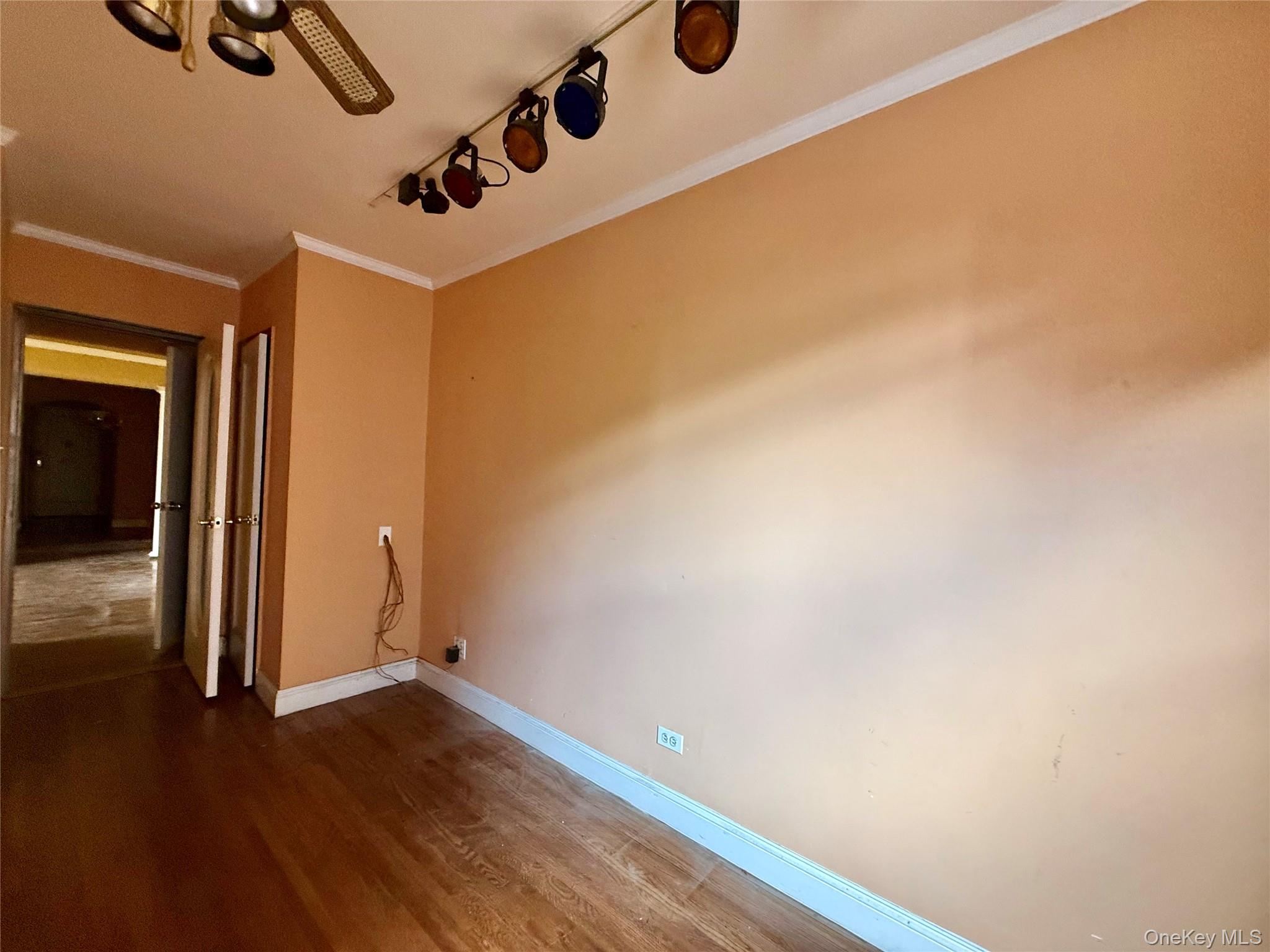 11250 Northern Boulevard 3b Property Photo 12