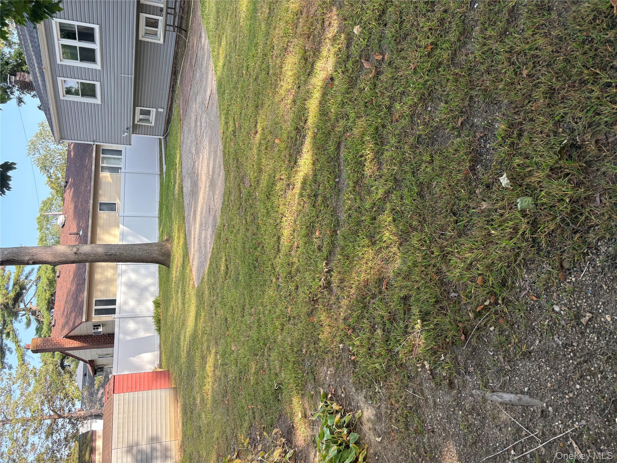 486 Champlain Avenue Property Photo 9