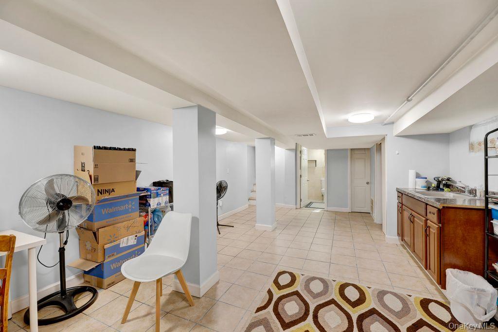 10222 85th Avenue Property Photo 6