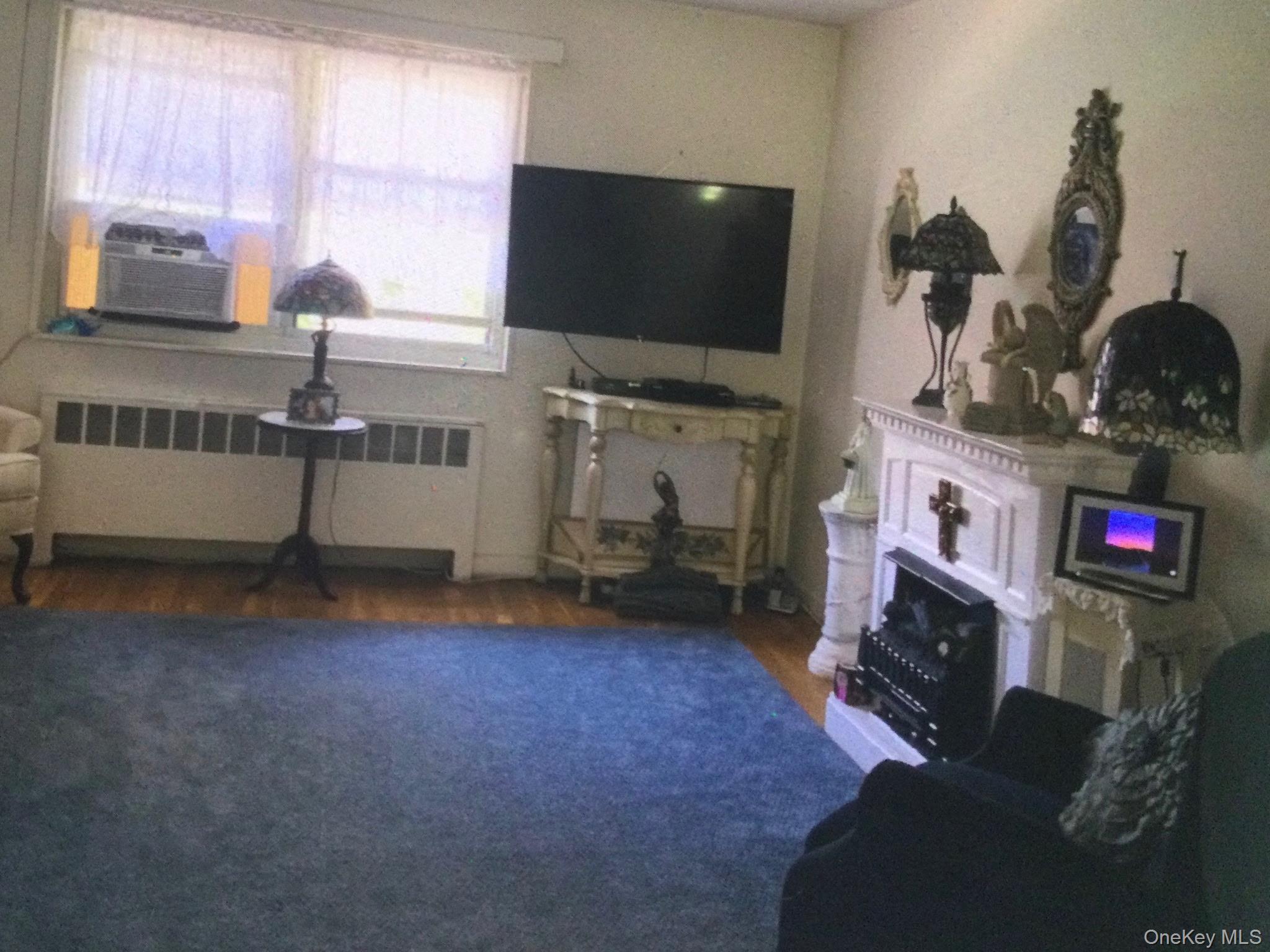 48 Dehaven 2e Property Photo 7