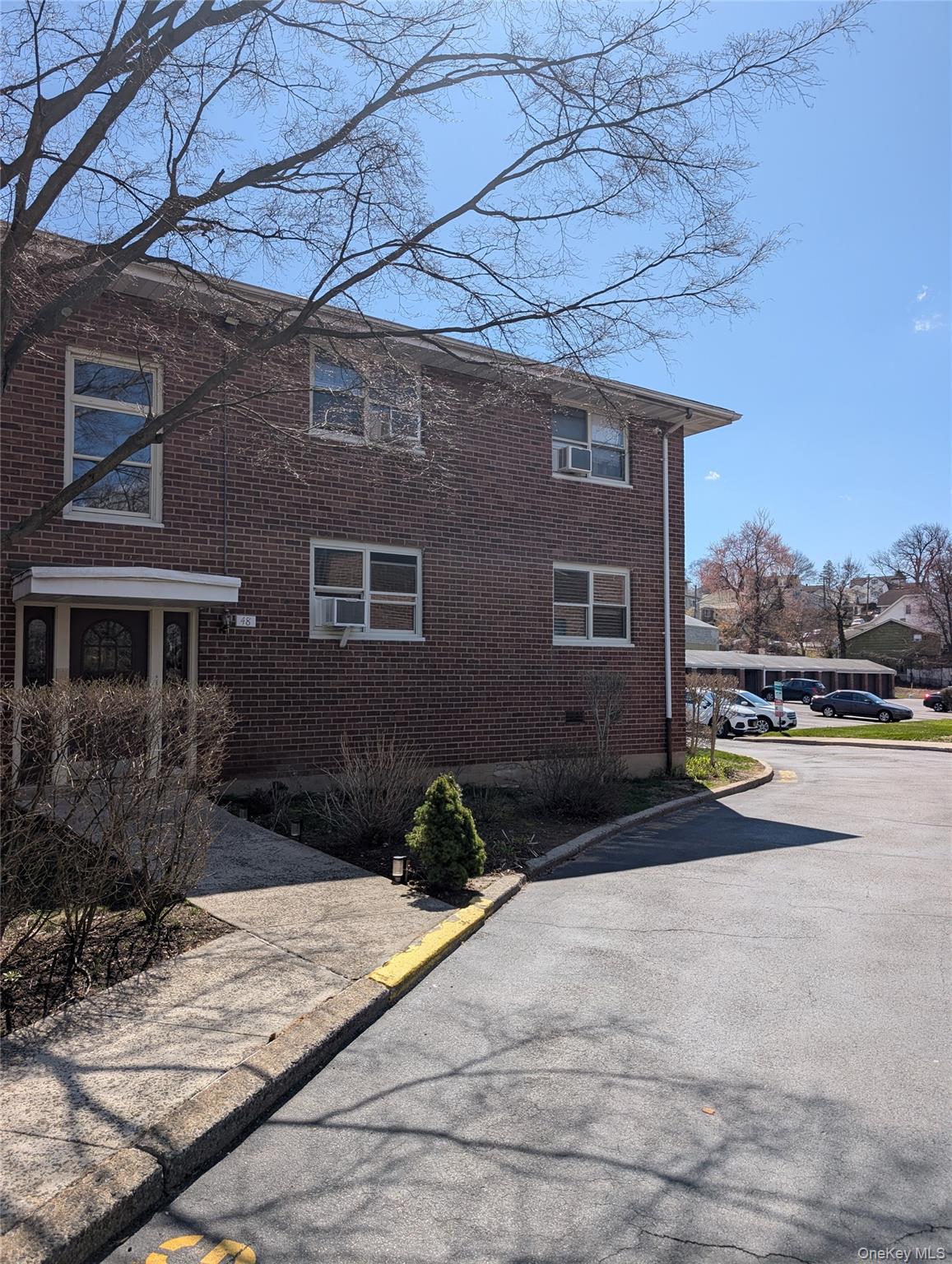 48 Dehaven 2e Property Photo 15