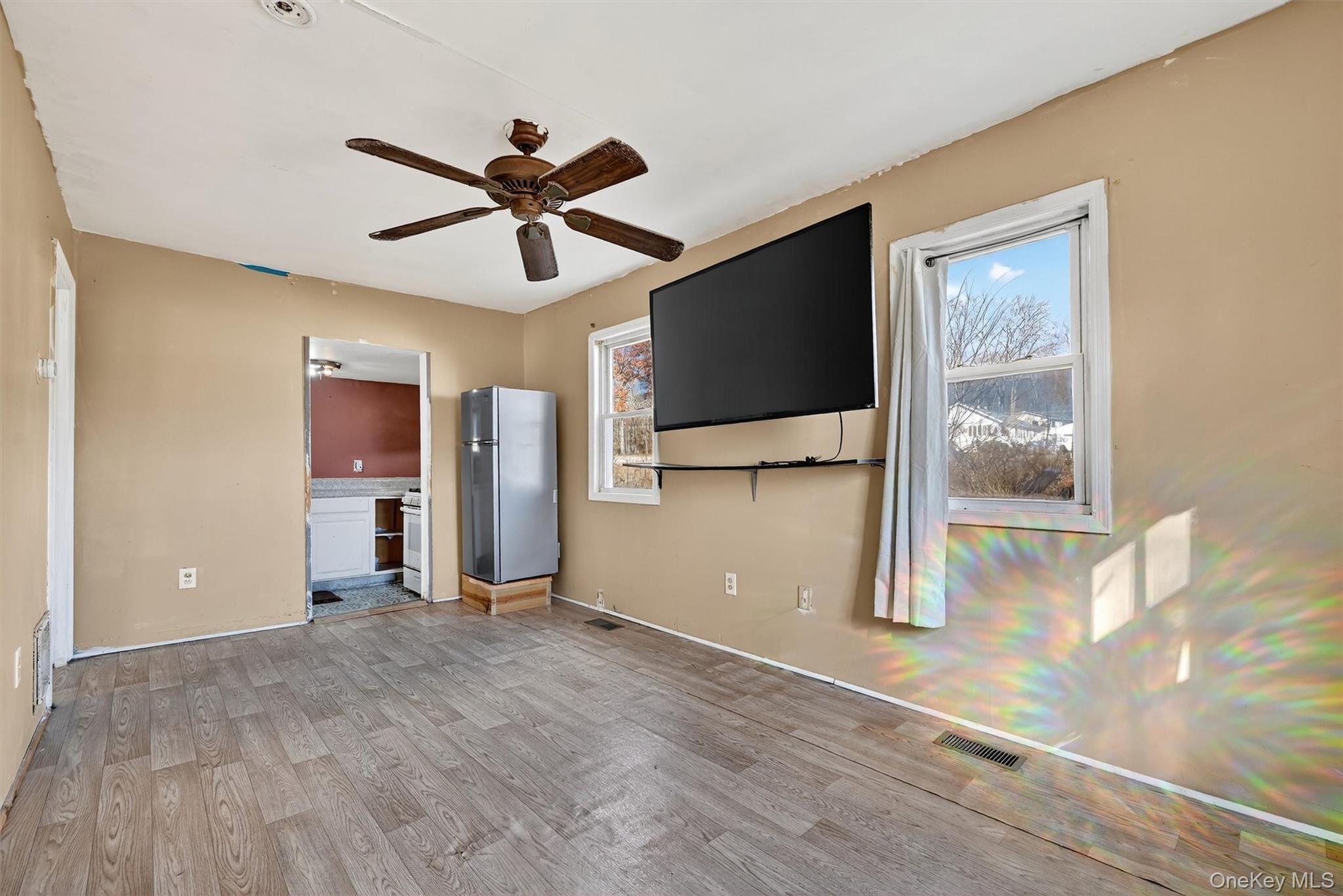 1187 Burlingham Road Property Photo 3