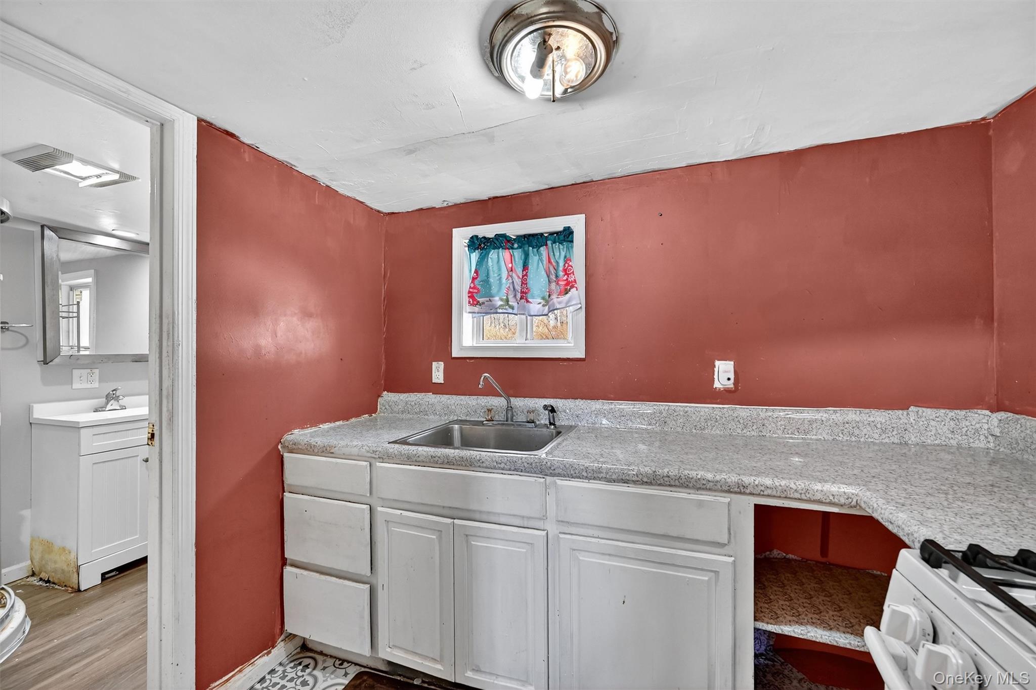 1187 Burlingham Road Property Photo 7