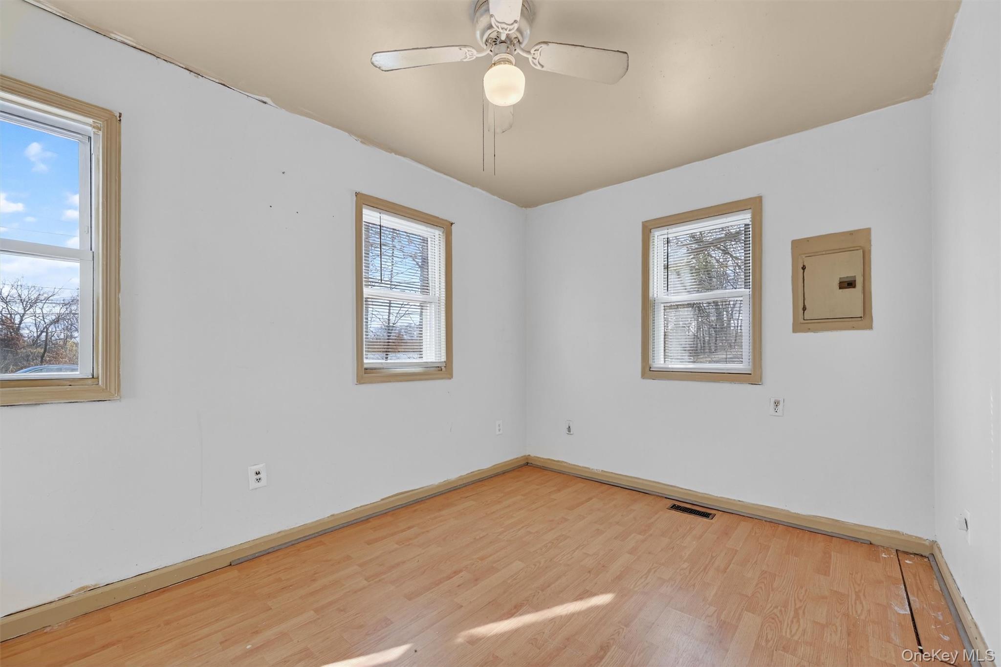 1187 Burlingham Road Property Photo 12