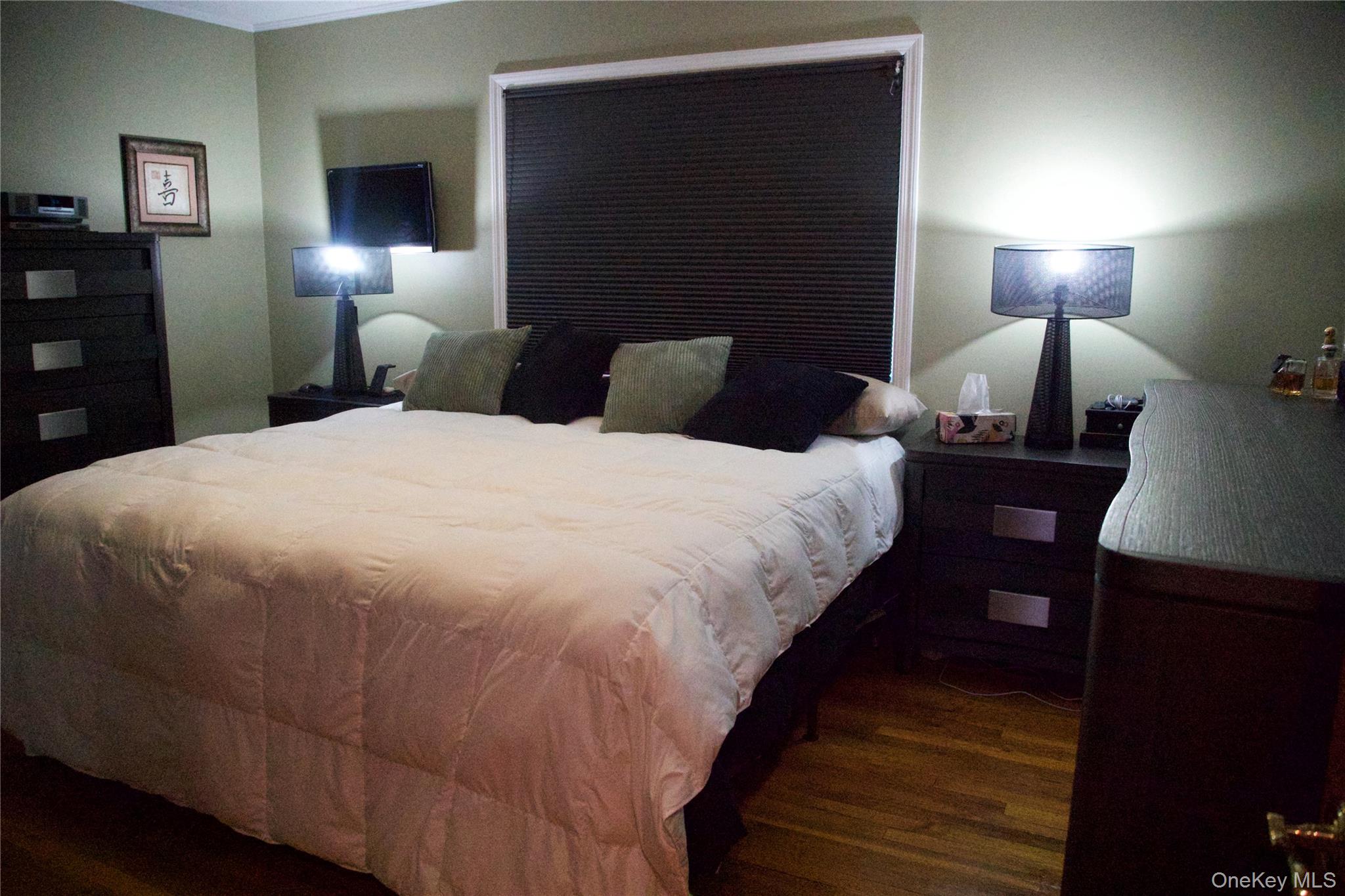 2082 Renfrew Avenue Property Photo 23