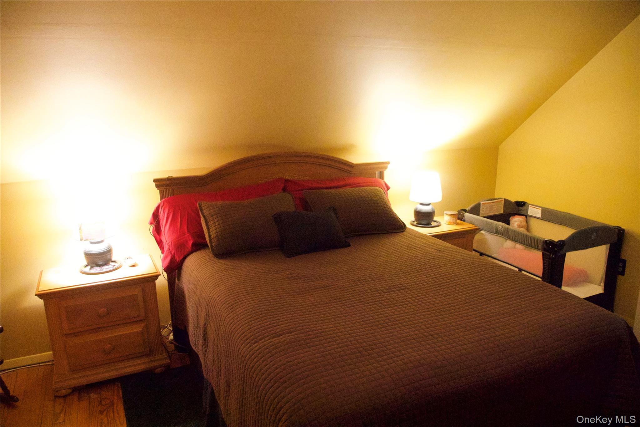 2082 Renfrew Avenue Property Photo 28