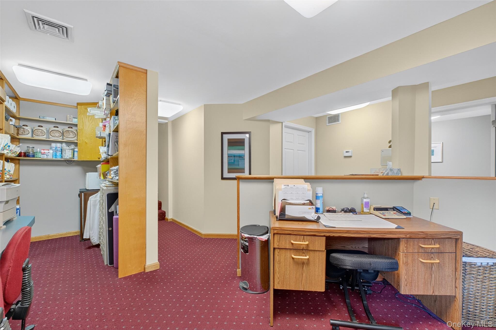 2 Renee Gate Street Property Photo 16
