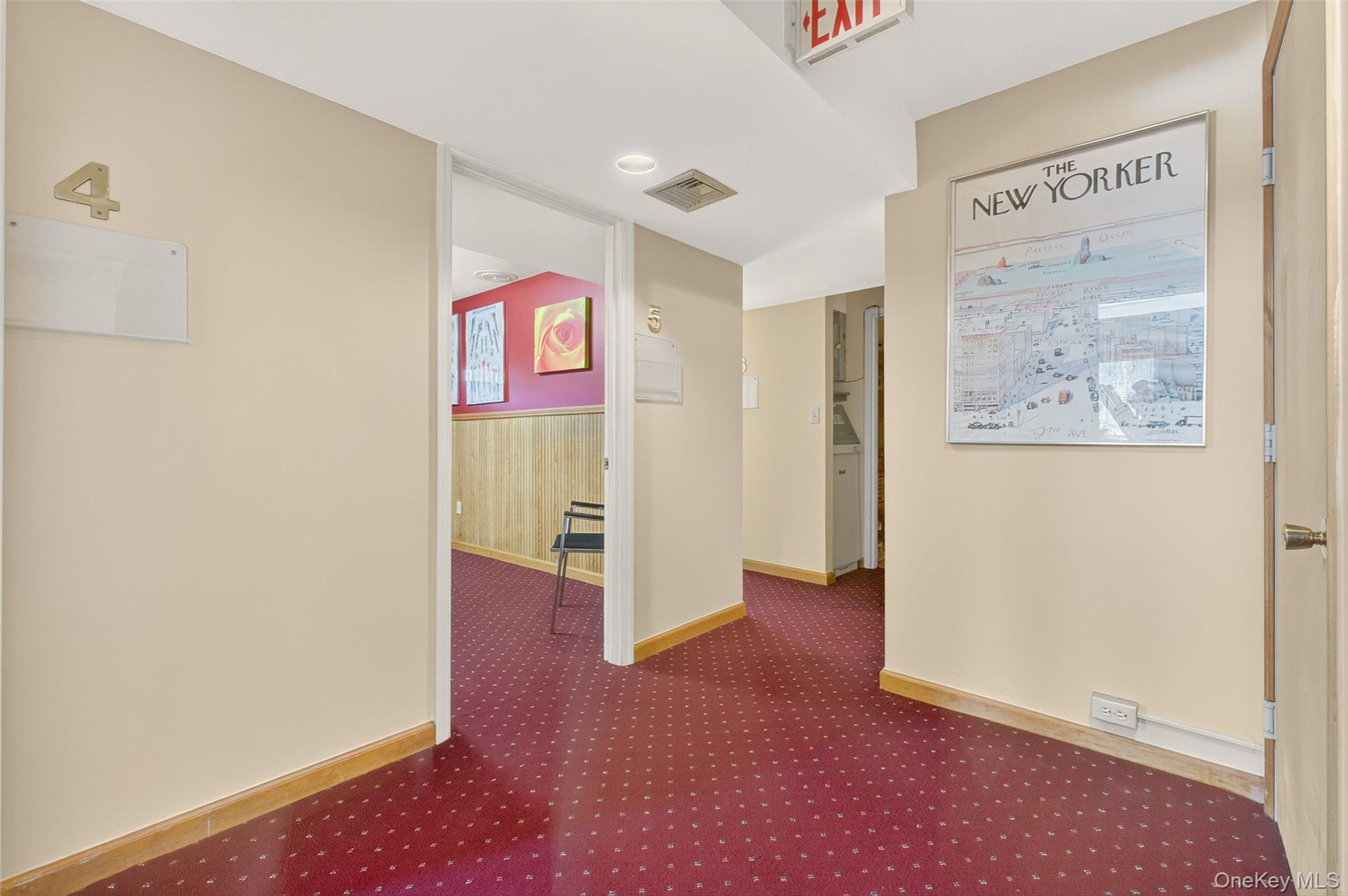 2 Renee Gate Street Property Photo 22