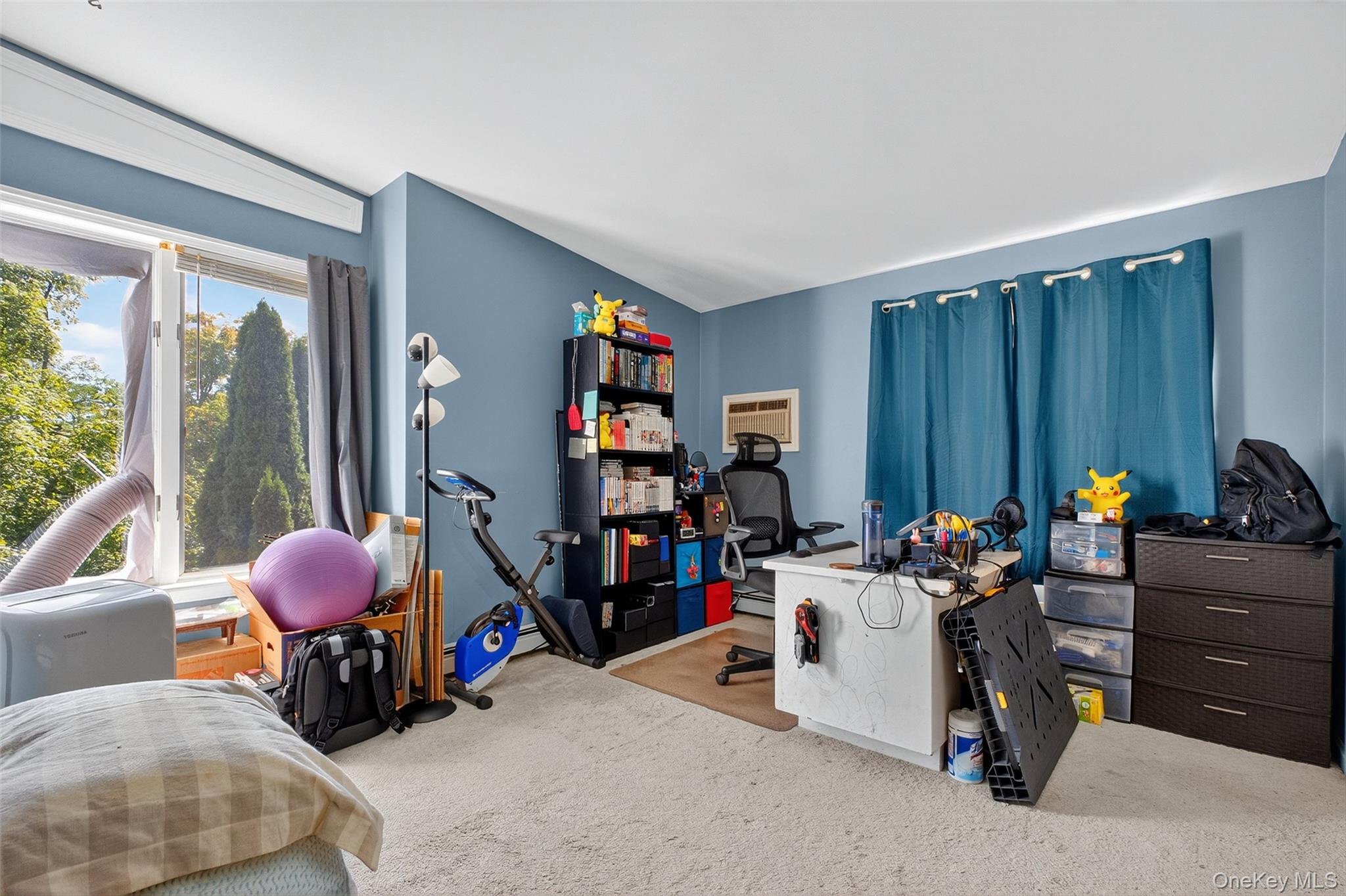 2 Renee Gate Street Property Photo 31
