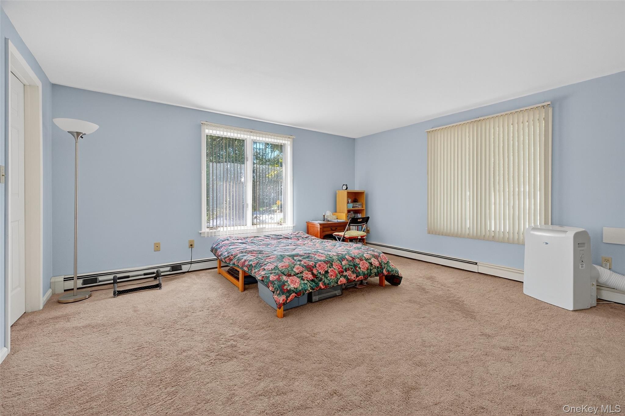 2 Renee Gate Street Property Photo 32