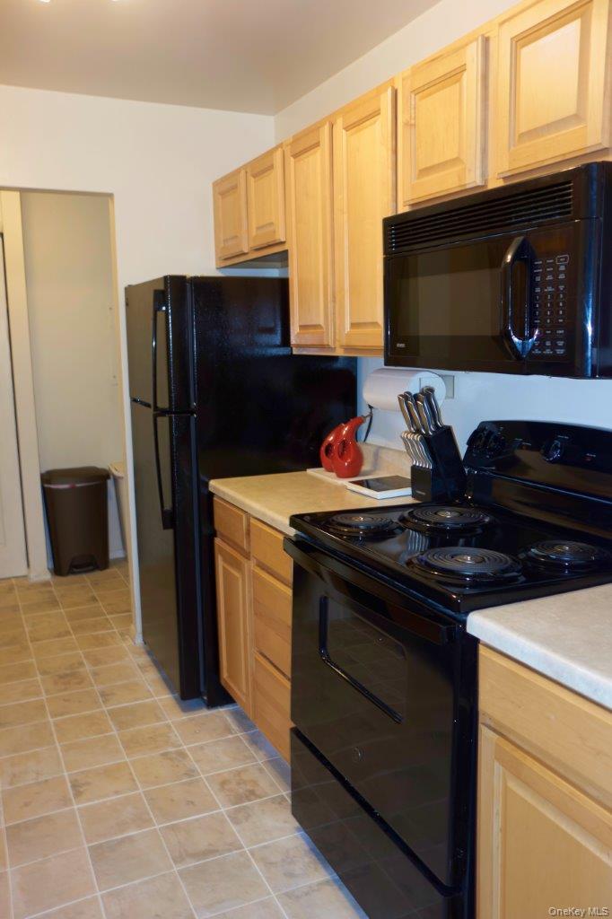 76 Sterling 76 Property Photo 5