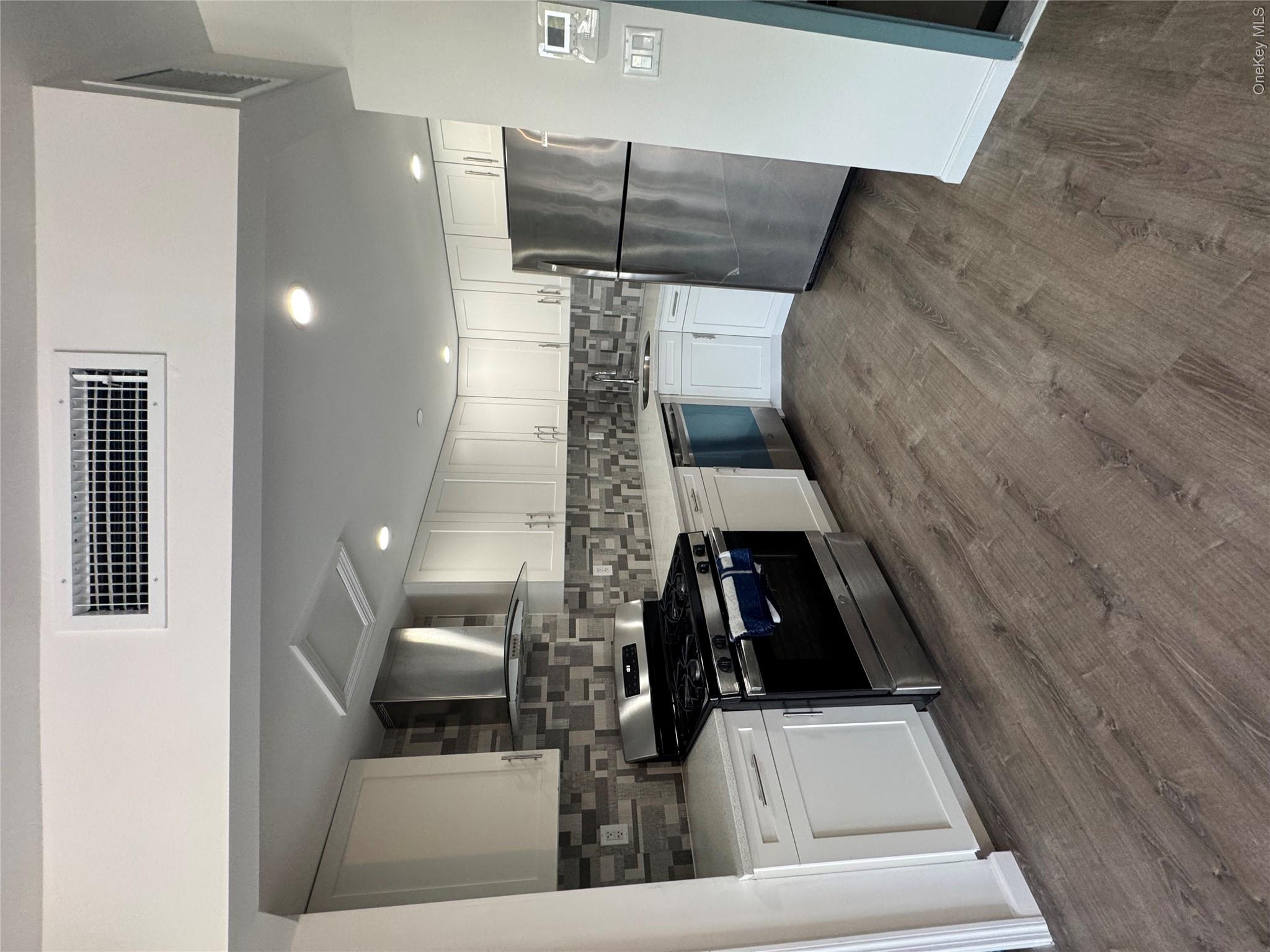 214-10 15 Avenue 3d & Parking Property Photo 16