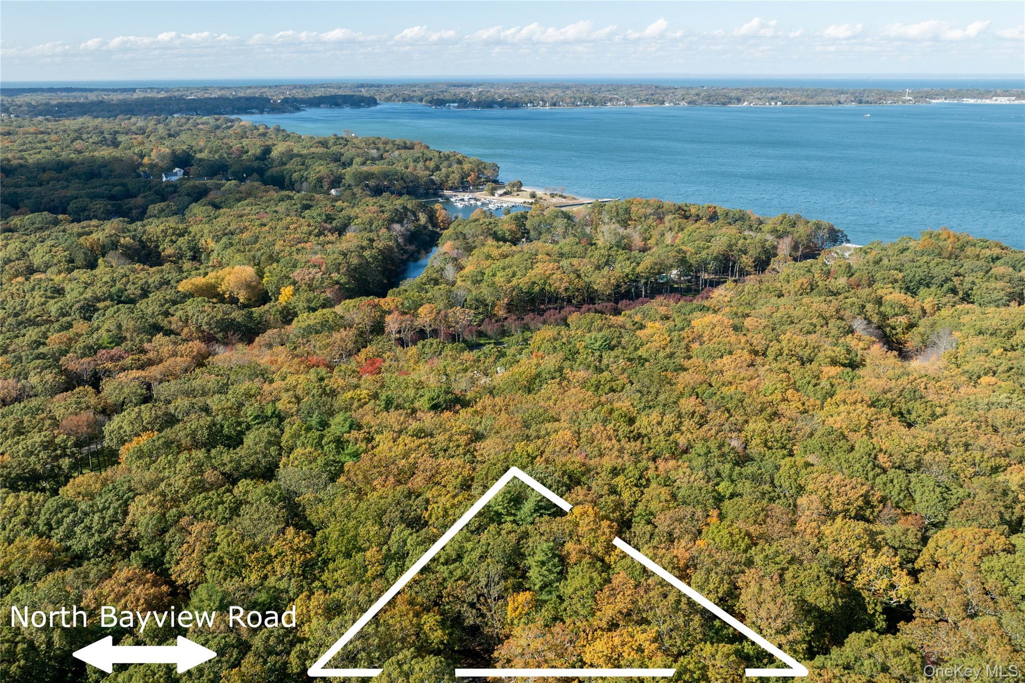 11195 N Bayview Road Property Photo 3