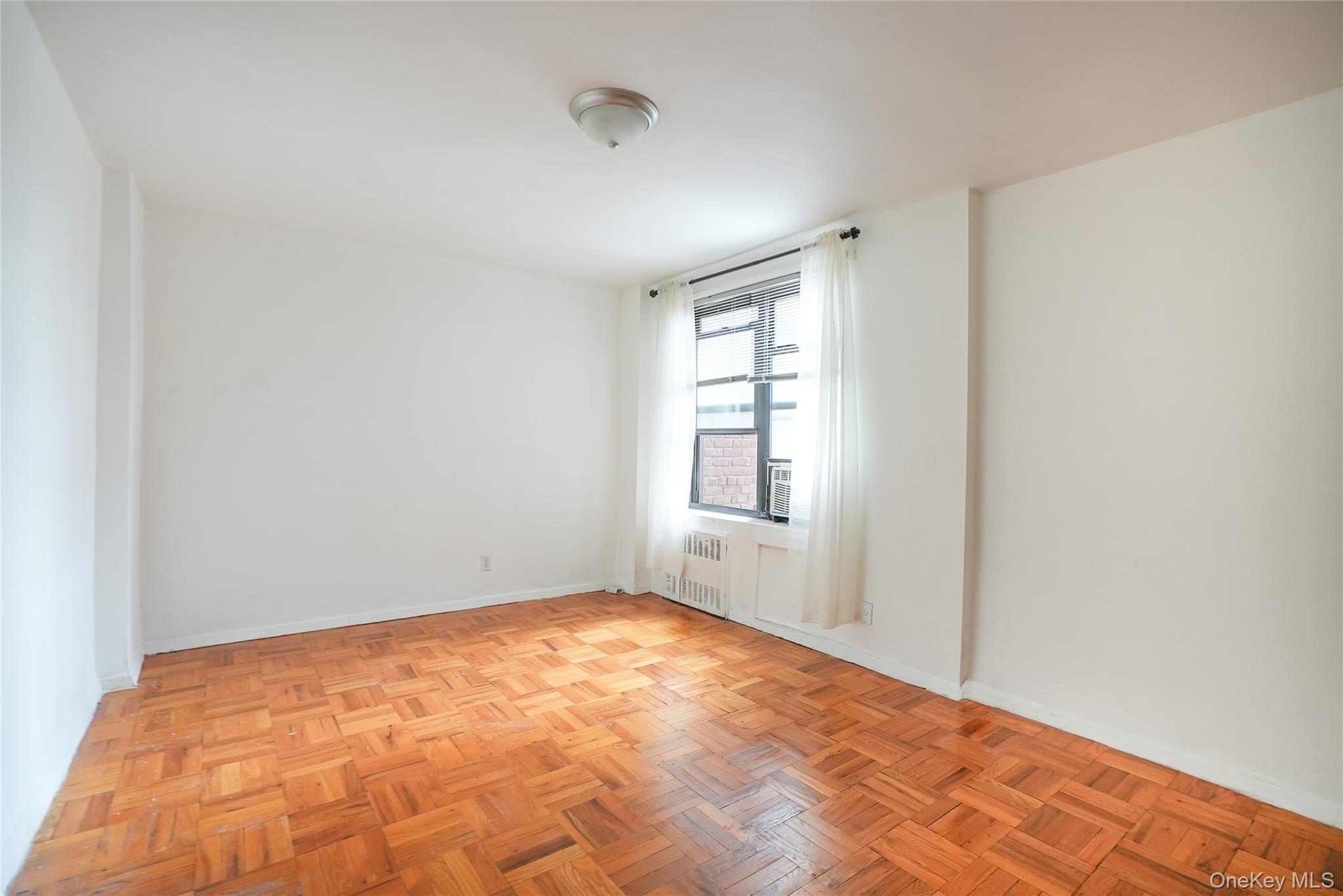 1 Remsen Road 2f Property Photo 4