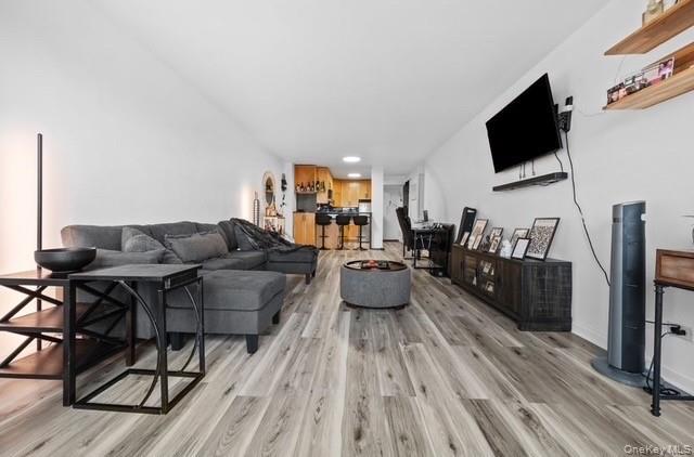 61-20 Grand Central Parkway A900 Property Photo 6