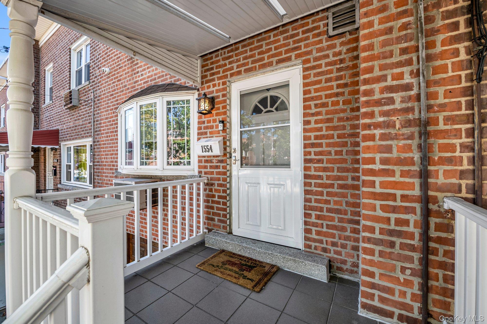 1554 Mcdonald Street Property Photo 3