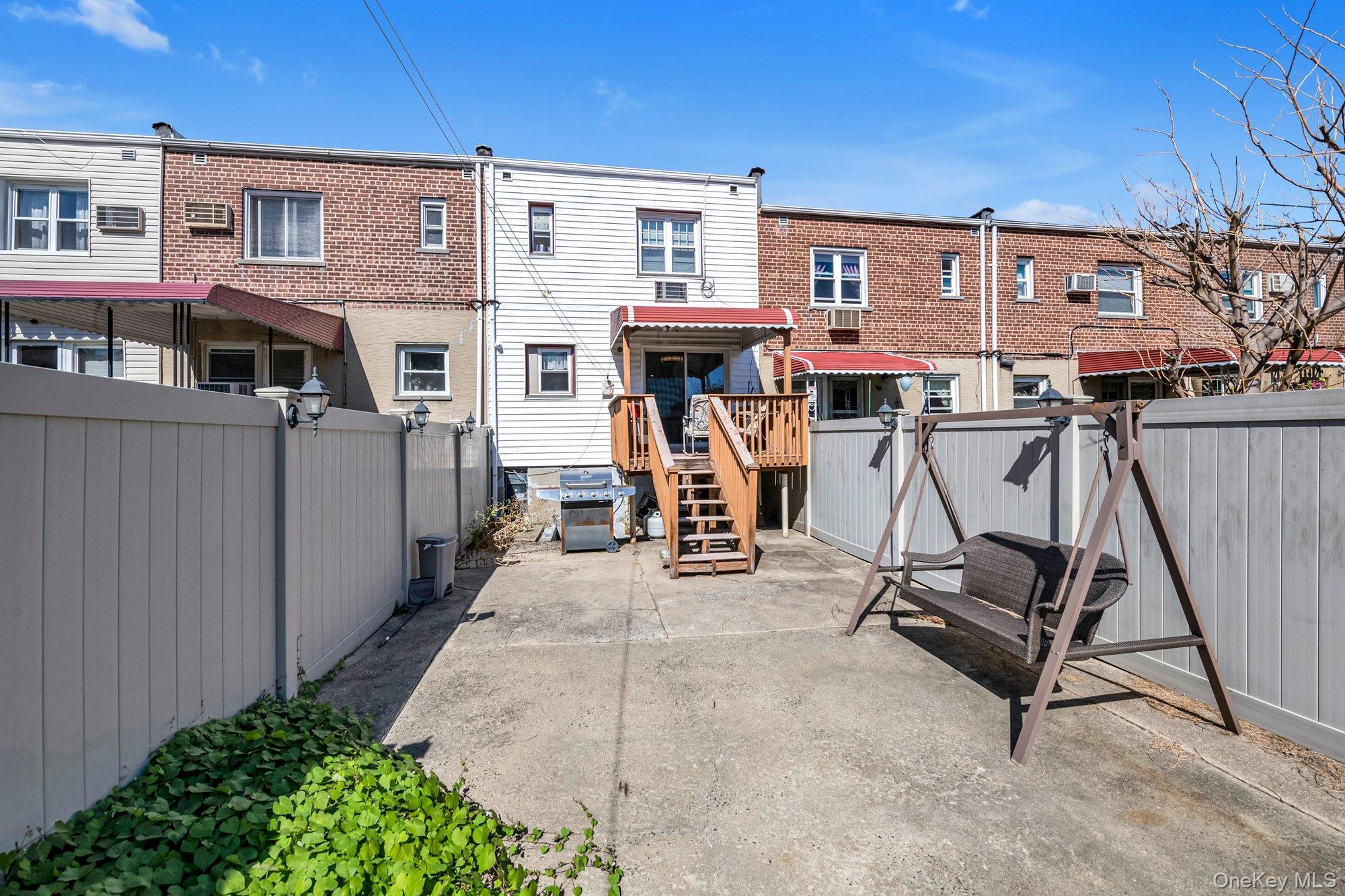 1554 Mcdonald Street Property Photo 17