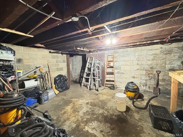 900 Great Neck Road Property Photo 10
