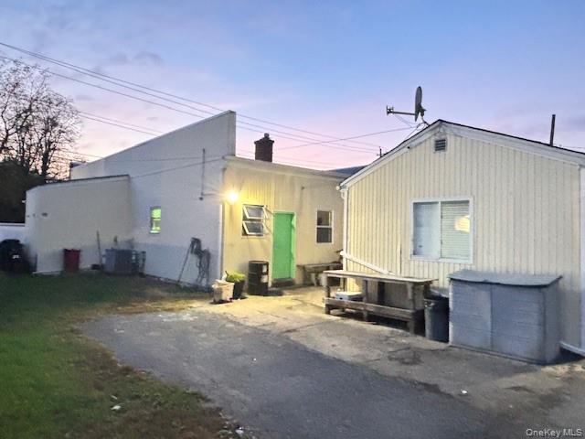 900 Great Neck Road Property Photo 11