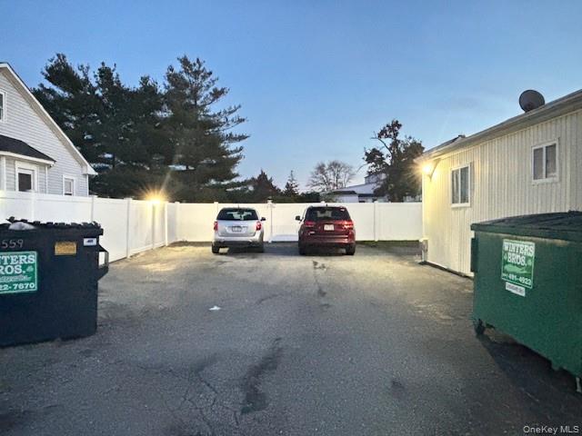 900 Great Neck Road Property Photo 12