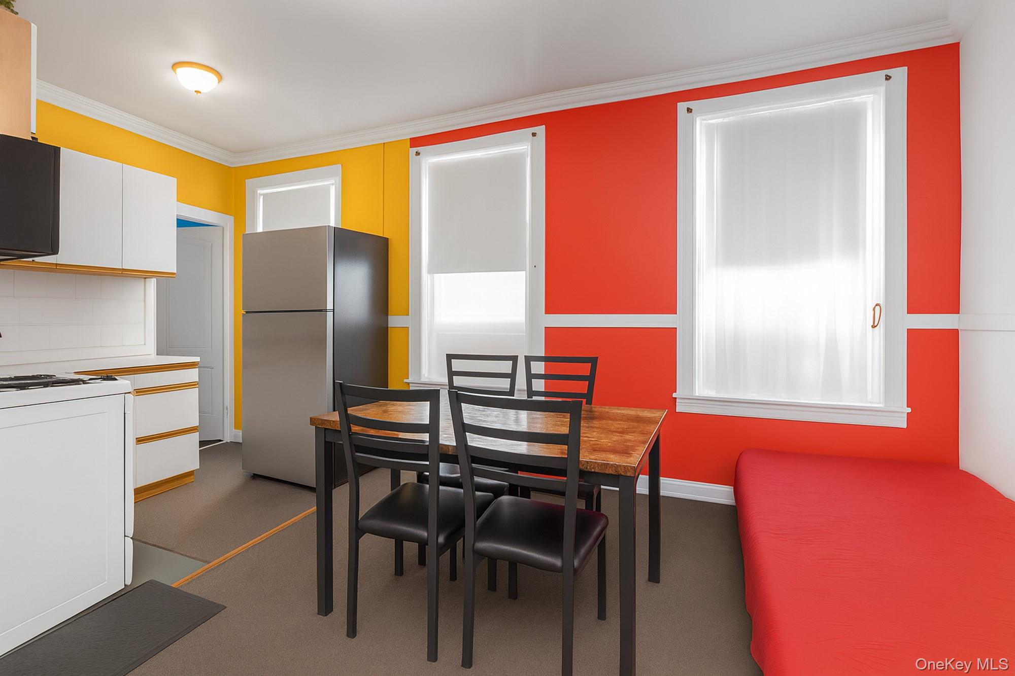 91-10 34th Avenue 6k Property Photo 4