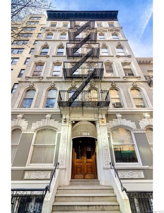 324 E 50th Street 3a Property Photo 13