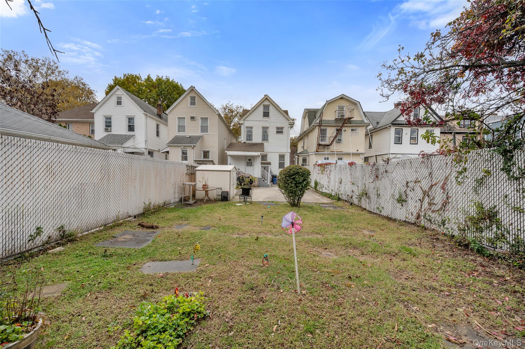 10715 Lefferts Boulevard Property Photo 5