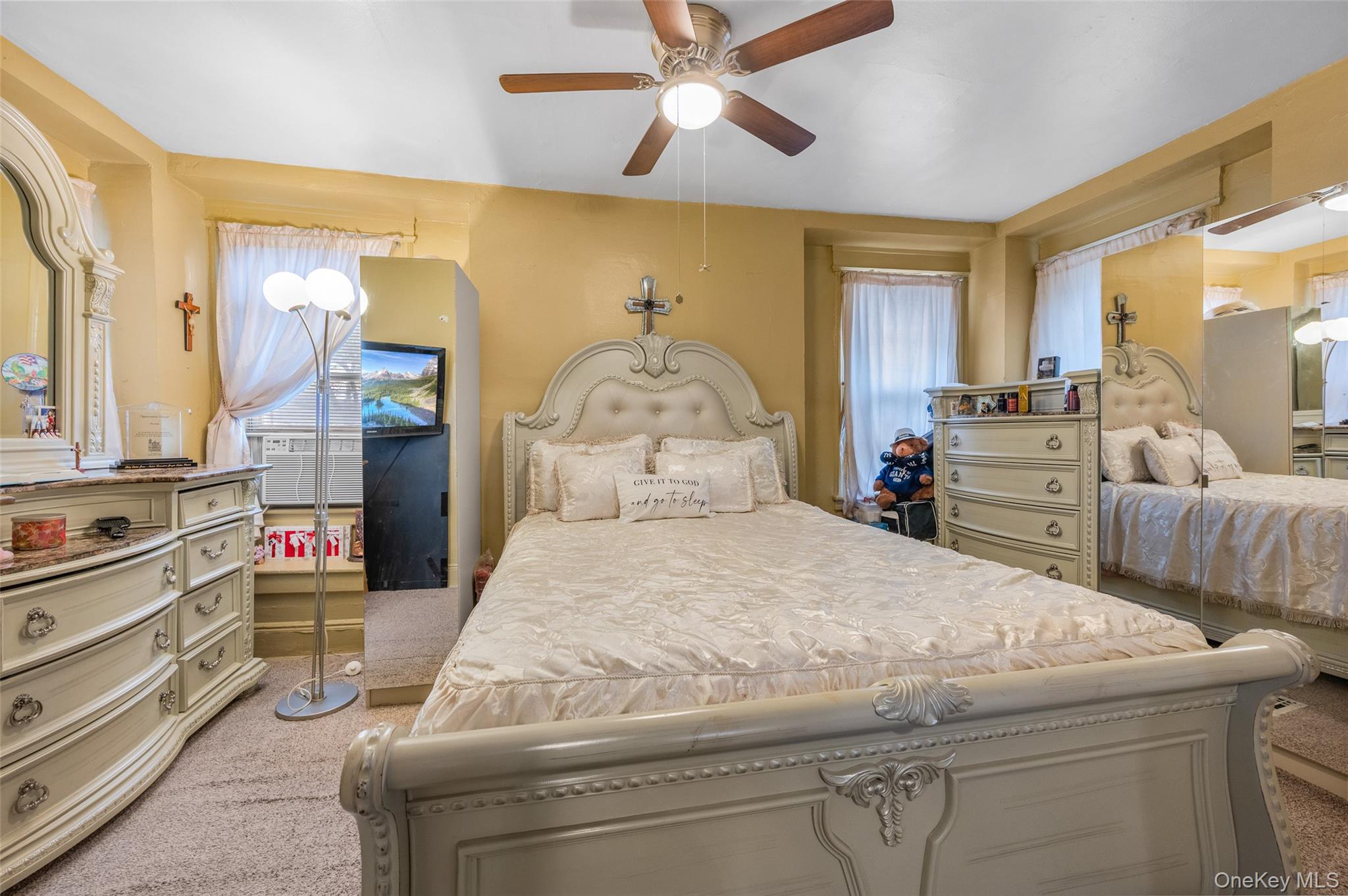 10715 Lefferts Boulevard Property Photo 7